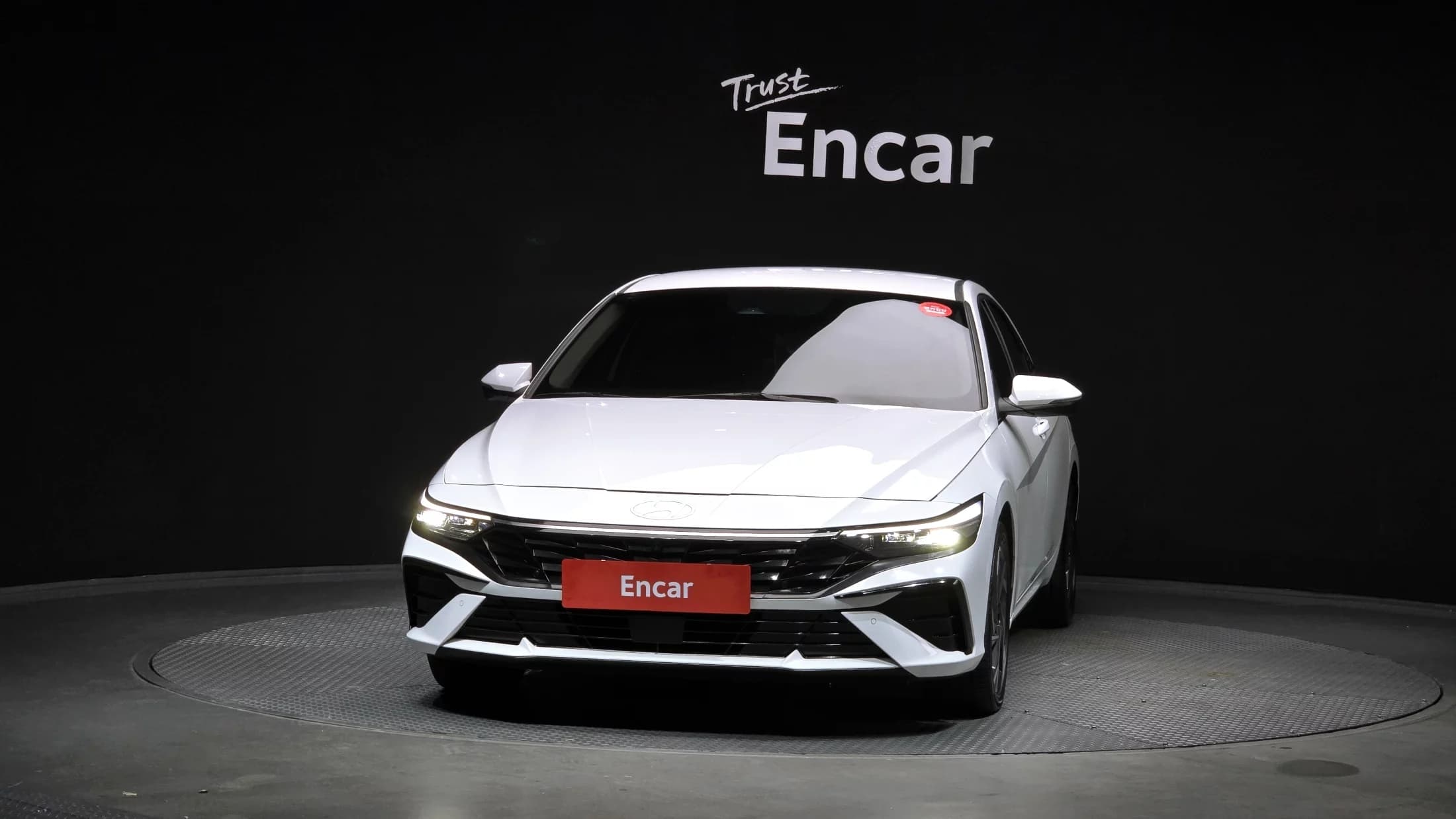 Hyundai AVANTE (Хендай Элантра) Inspiration, гибрид, 2025 г. 36746 км. — фото 3