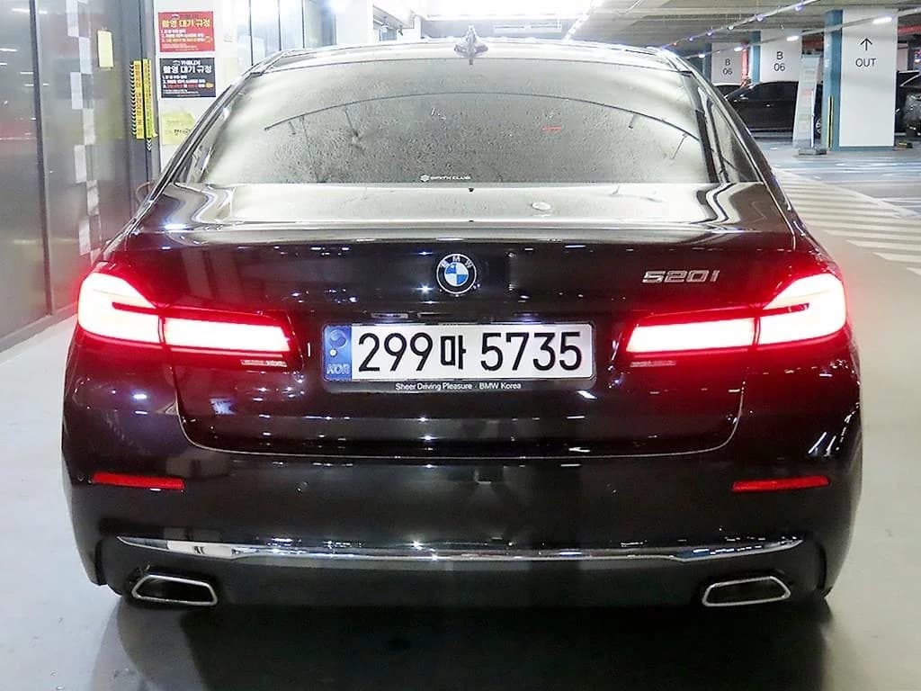 BMW 5-Series 520i Luxury, 2022 г. 20671 км. — фото 5