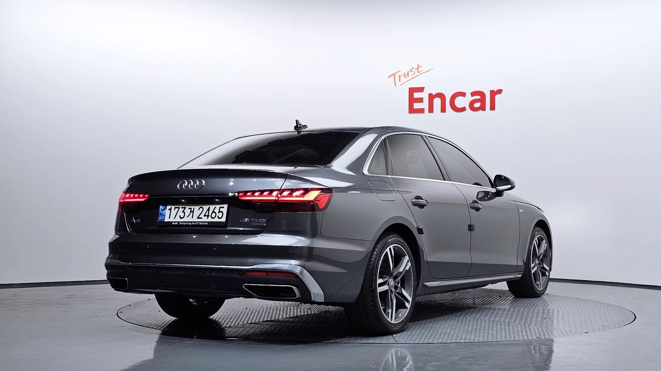 Audi A4 45 TFSI Quattro Premium, 2021 г. 72116 км. — фото 2
