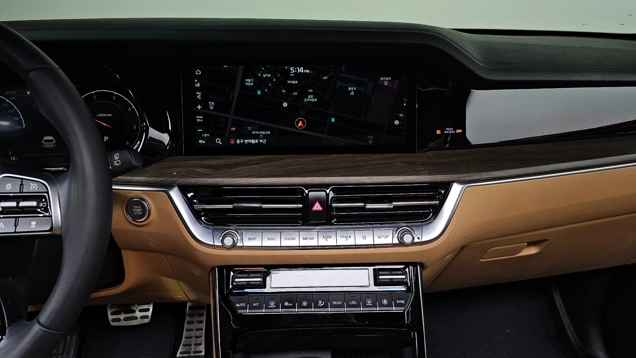 Kia Mohave Diesel 3.0 4WD 7-Seater Masters, 2021 г. 41844 км. — фото 15