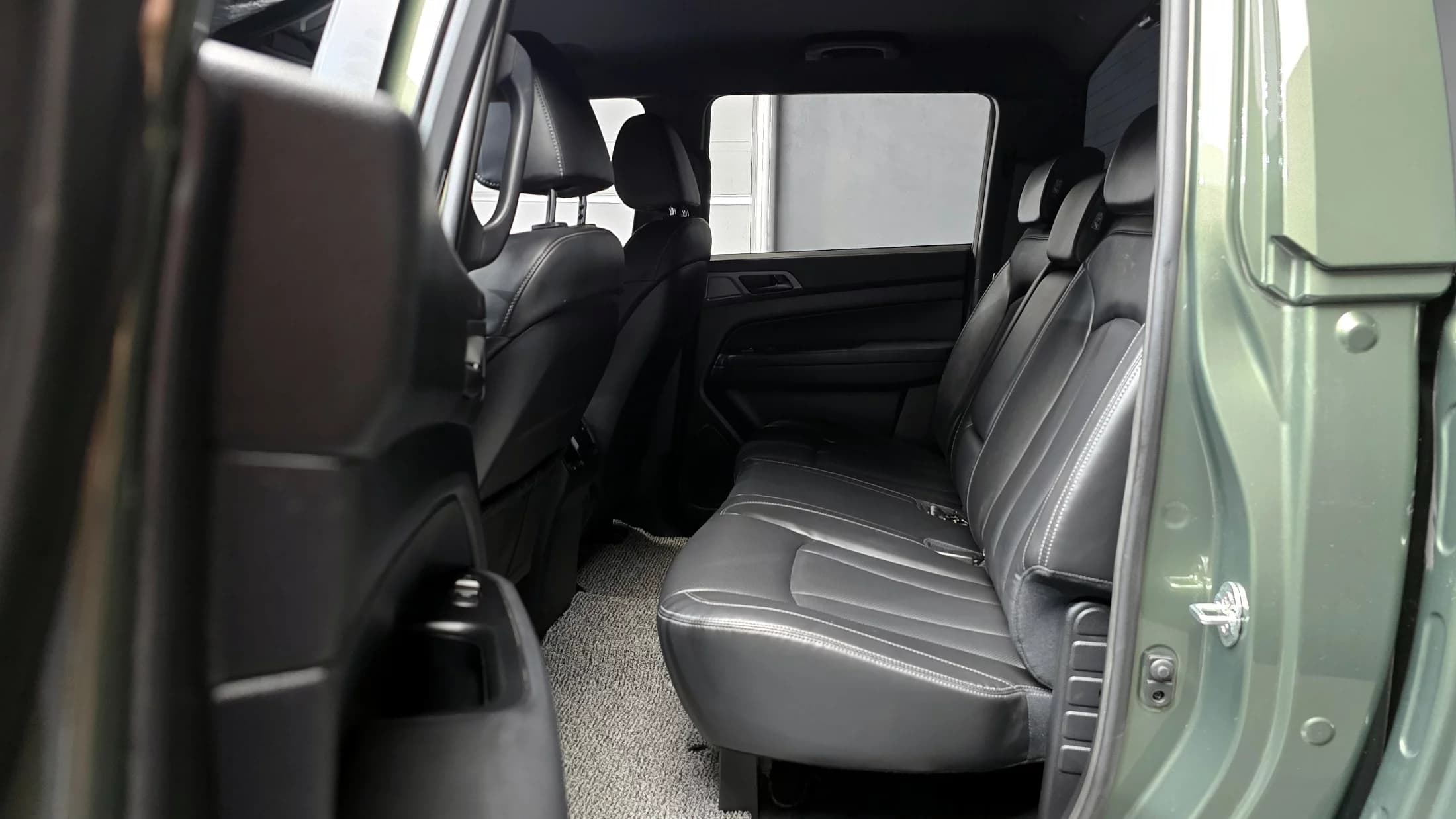 SsangYong Rexton Diesel 2.2 4WD Prestige, 2022 г. 66980 км. — фото 13