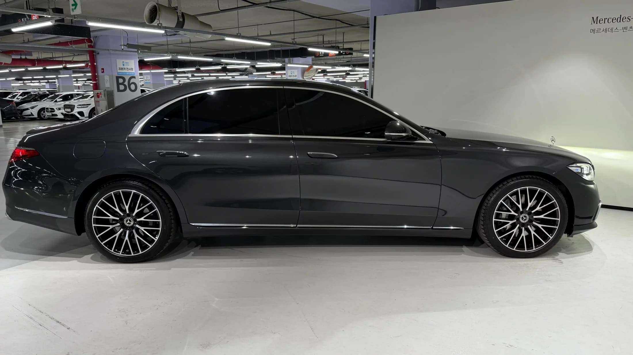 Mercedes-Benz S-Class S450L 4MATIC, 2025 г. 3257 км. — фото 3