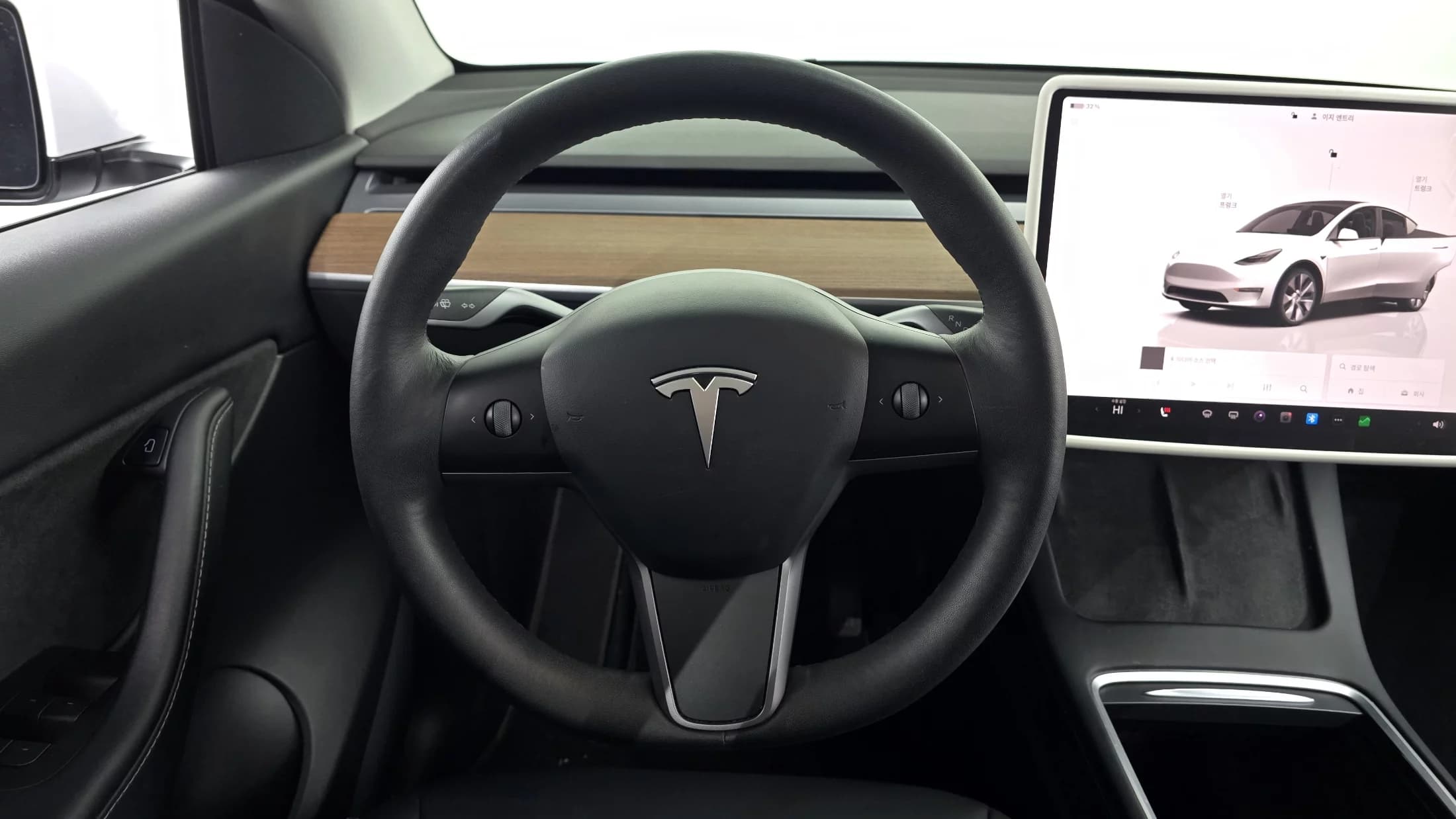 Tesla Model Y Long Range, электромобиль, 2022 г. 68368 км. — фото 13