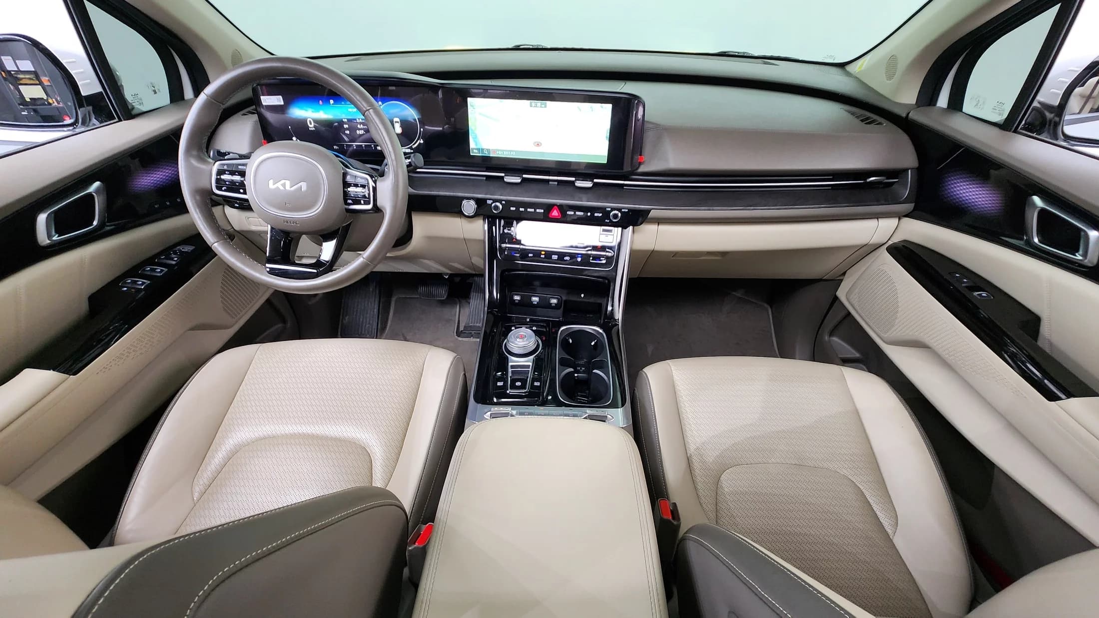 Kia Carnival 9-Seater Signature, 2021 г. 47923 км. — фото 7