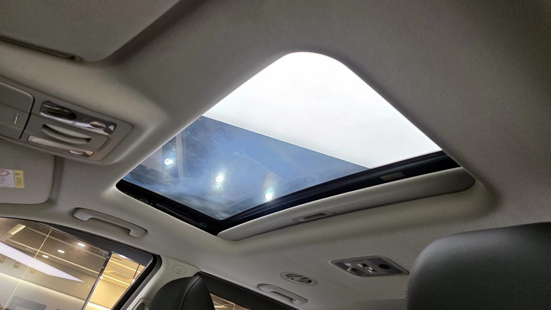 Kia Mohave Diesel 3.0 4WD 7-Seater Masters, 2021 г. 63992 км. — фото 18