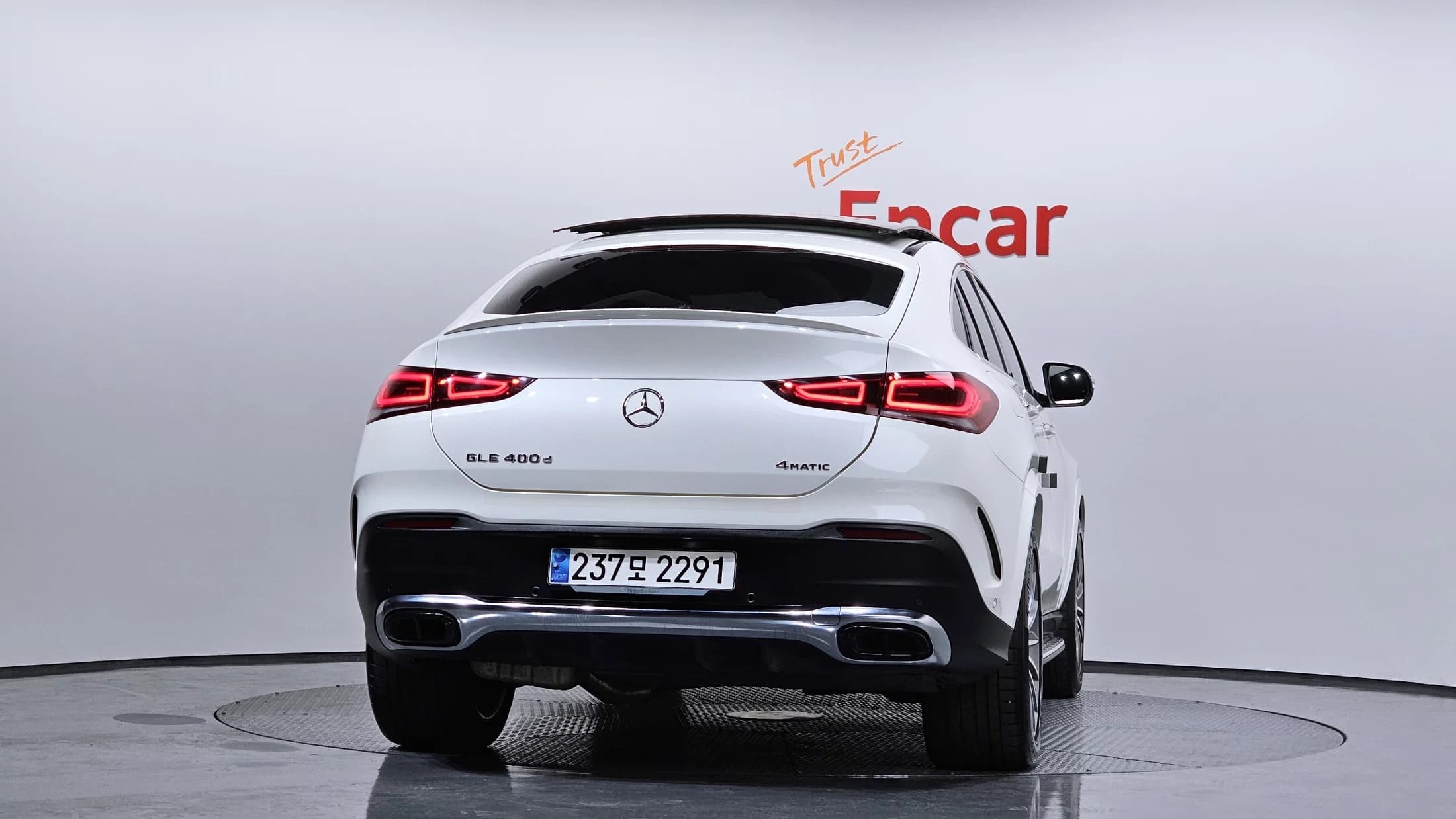 Mercedes-Benz GLE-Class GLE400d 4MATIC Coupe, 2023 г. 26617 км. — фото 4