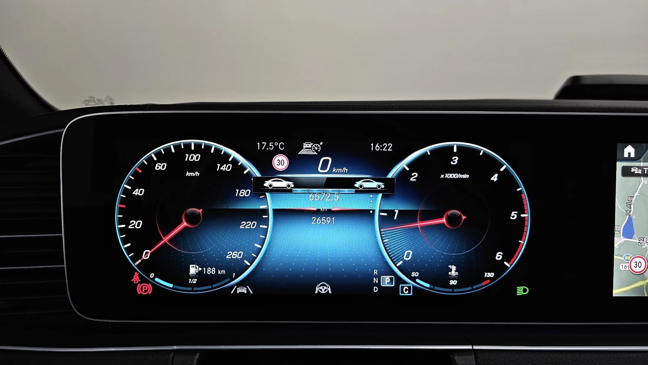 Mercedes-Benz GLE-Class GLE400d 4MATIC Coupe, 2023 г. 26617 км. — фото 8