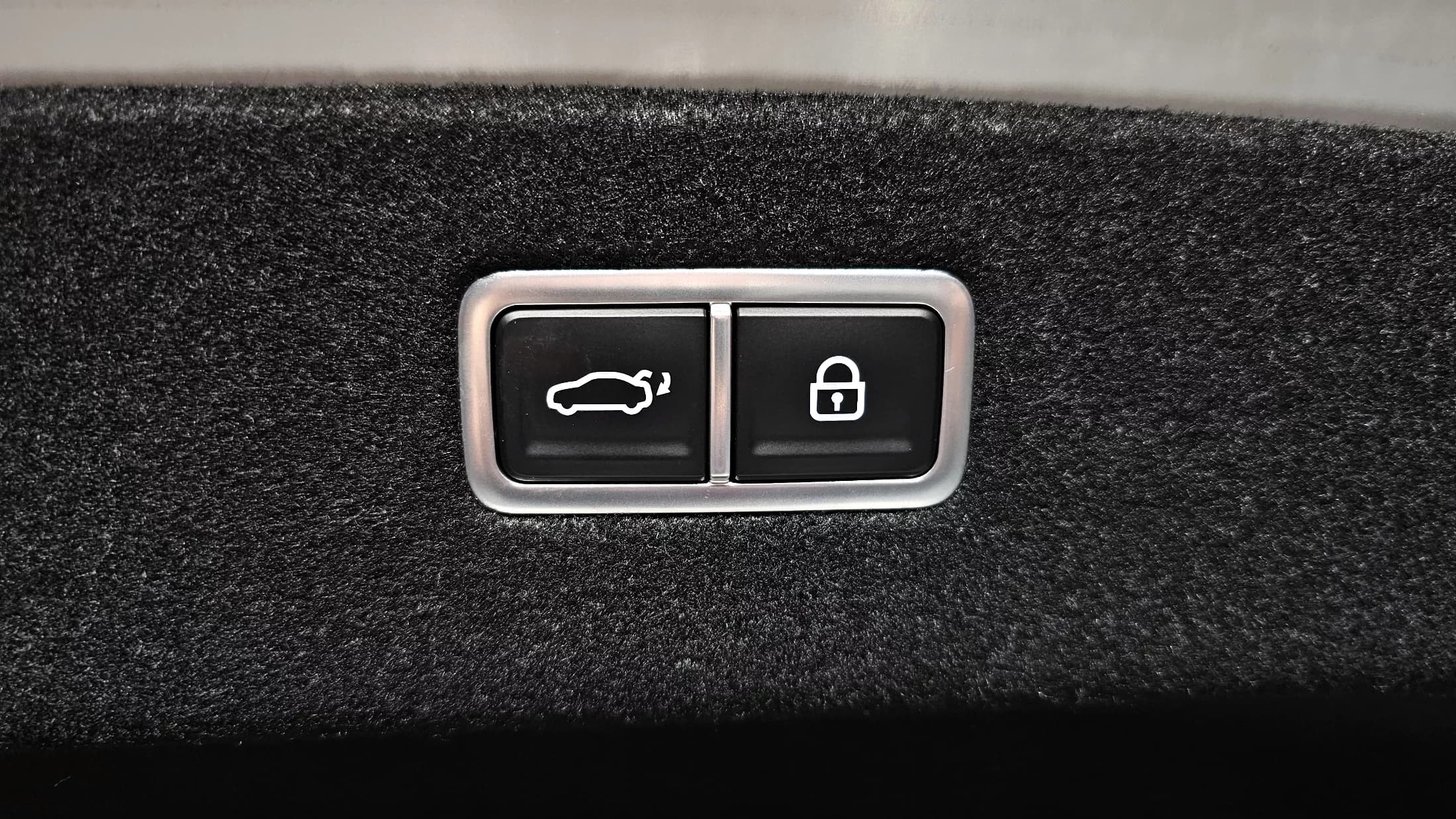 Genesis G90 Gasoline 3.5 Turbo AWD, 2023 г. 37919 км. — фото 20