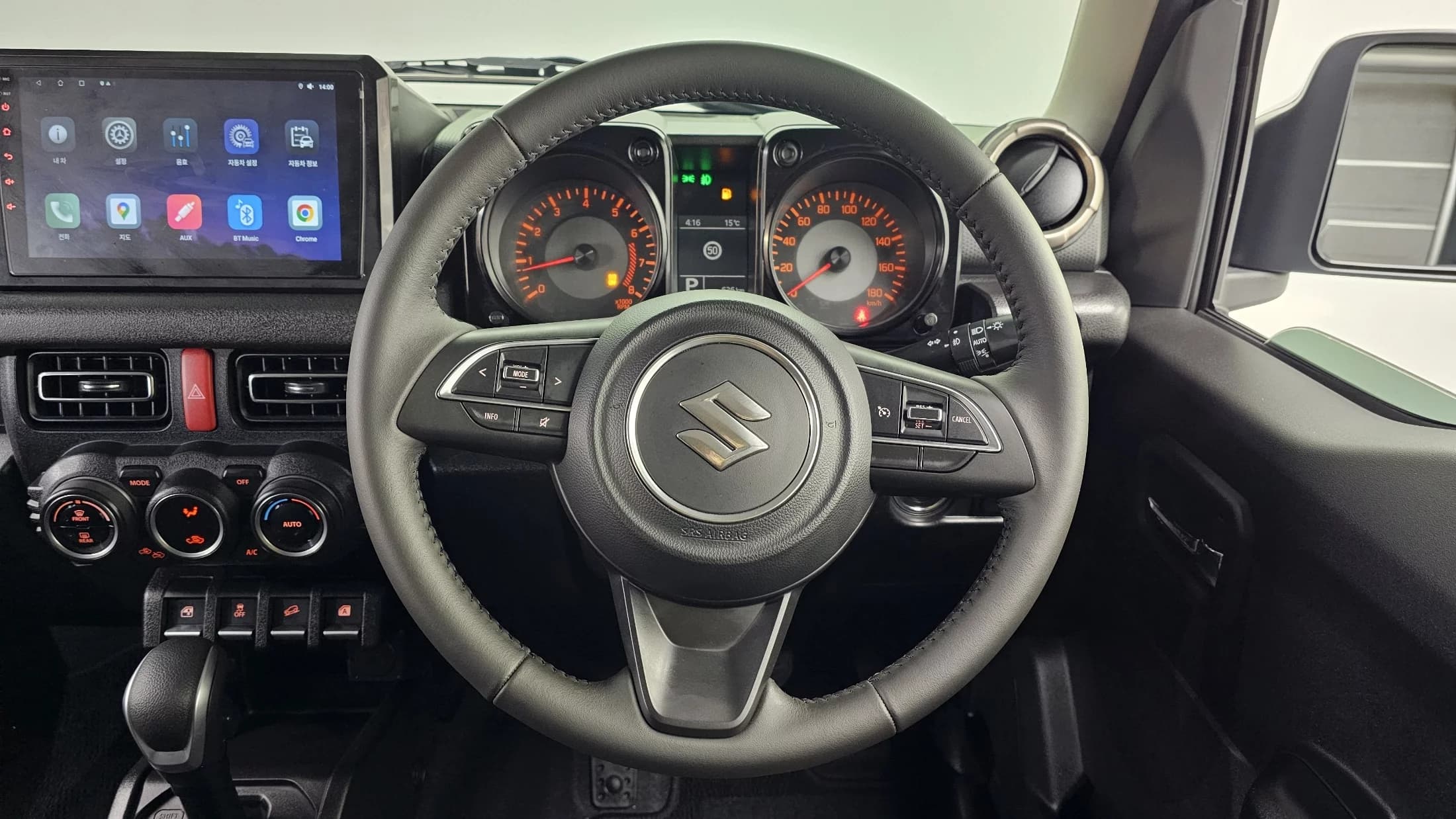 Suzuki JIMNY 1.5, 2023 г. 753 км. — фото 13