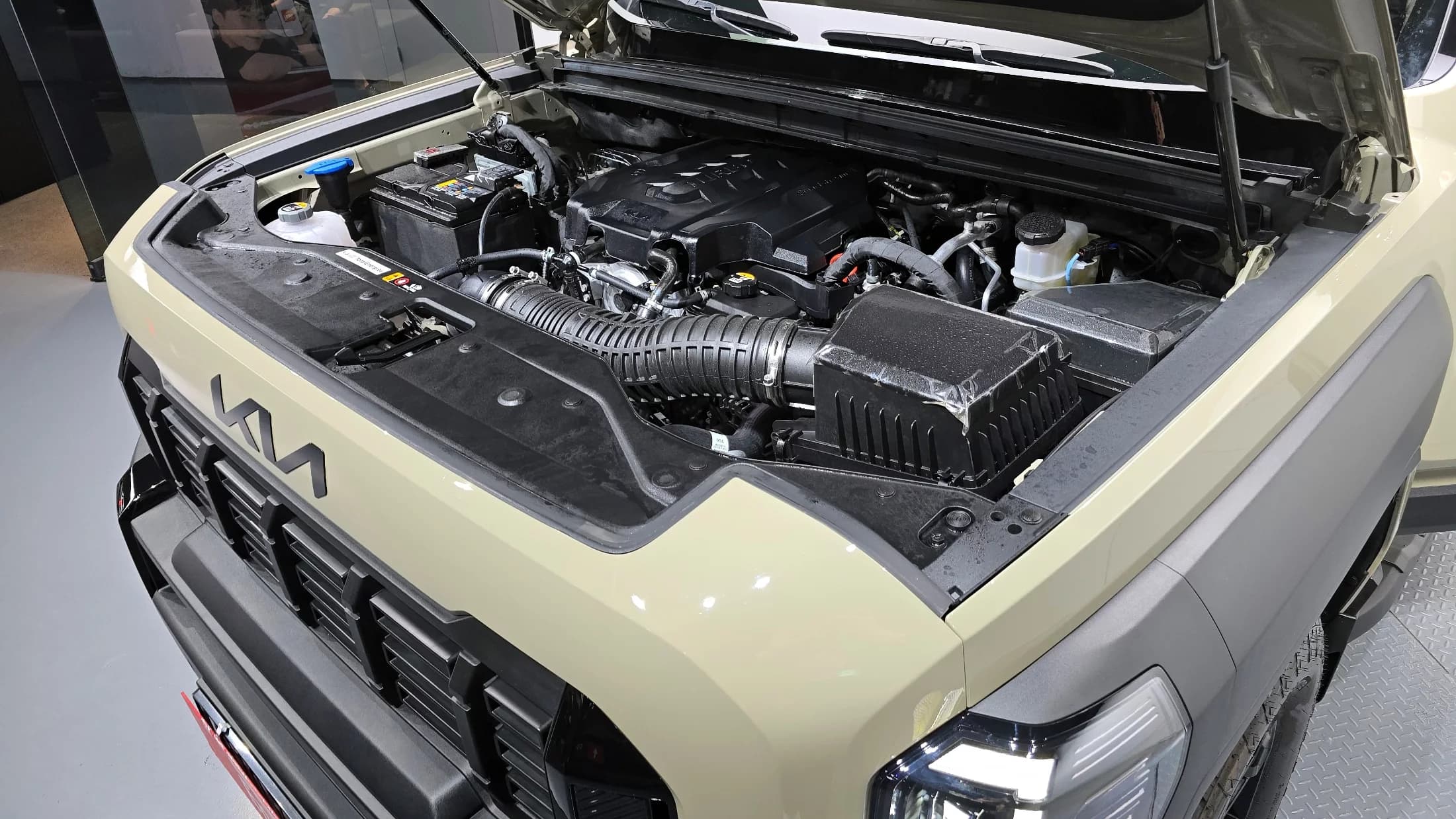 Kia Tasman 2.5T Gasoline 4WD X-Pro, 2025 г. 7464 км. — фото 6