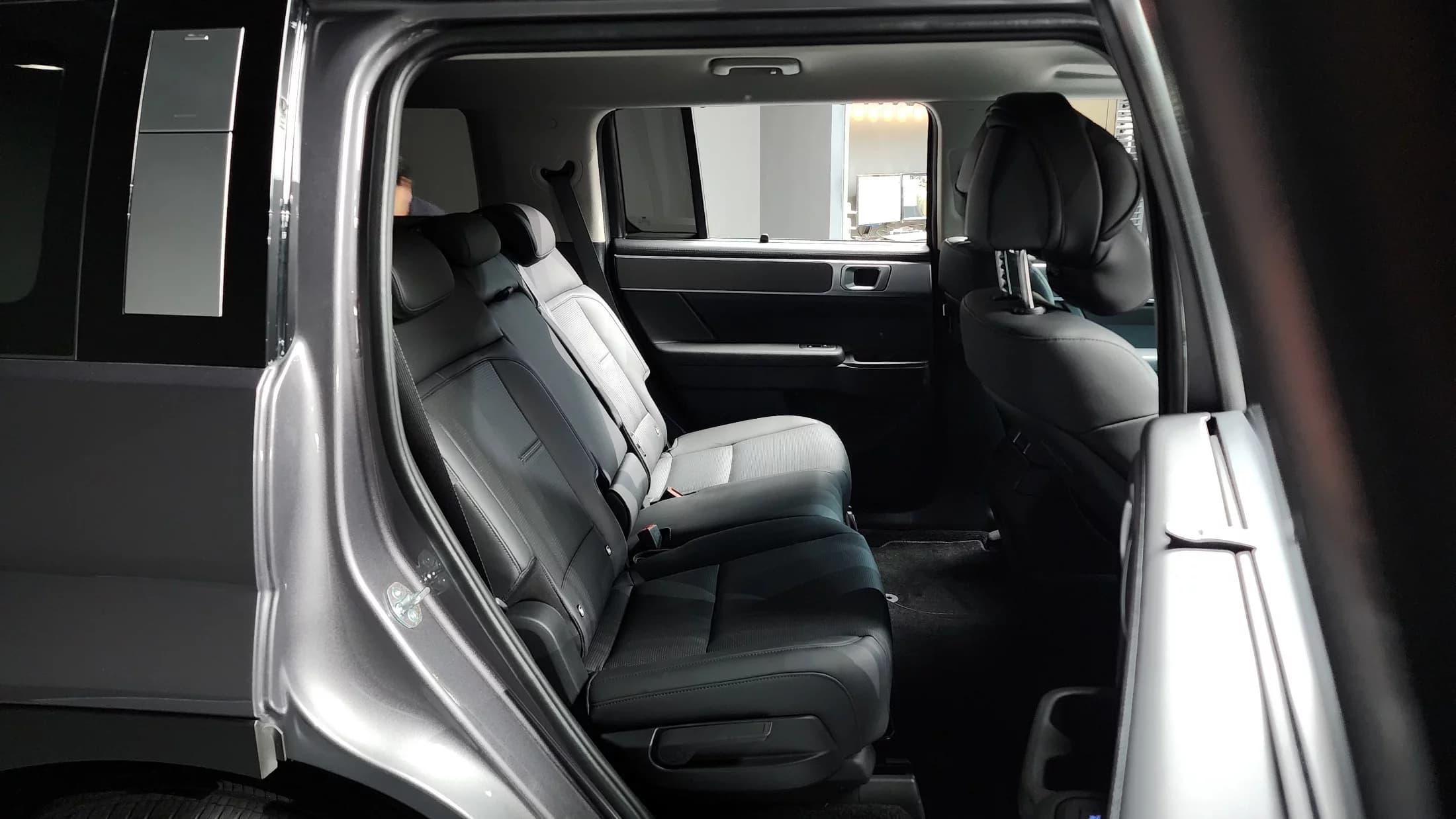 Hyundai Santa Fe Gasoline 2.5T 2WD Prestige, 2023 г. 36948 км. — фото 12