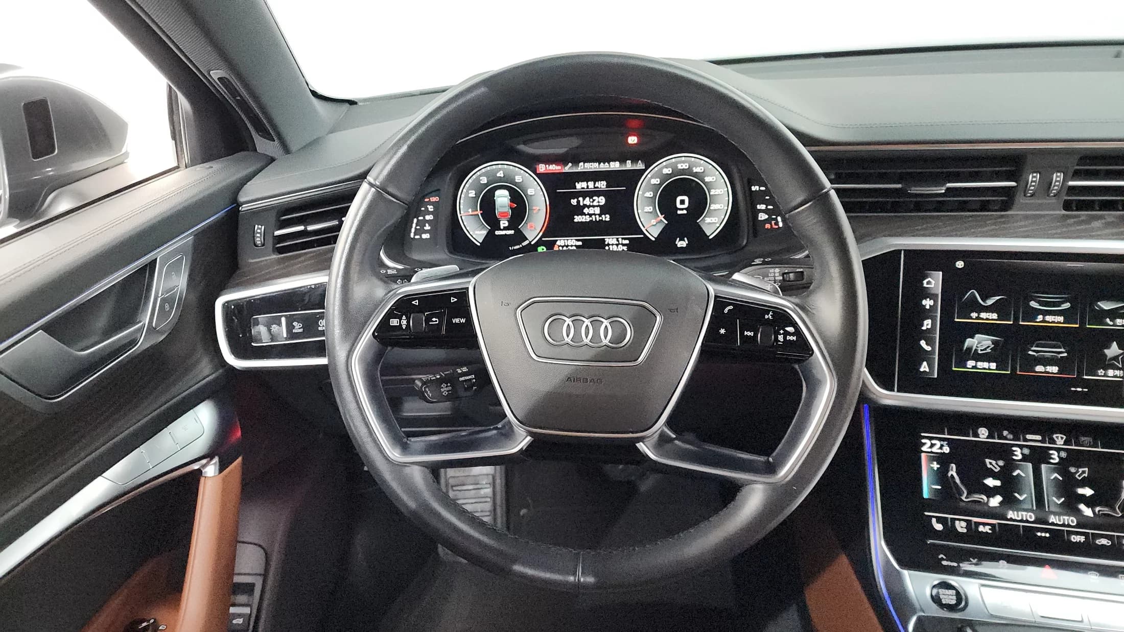 Audi A6 45 TFSI Quattro Premium, 2022 г. 48202 км. — фото 13