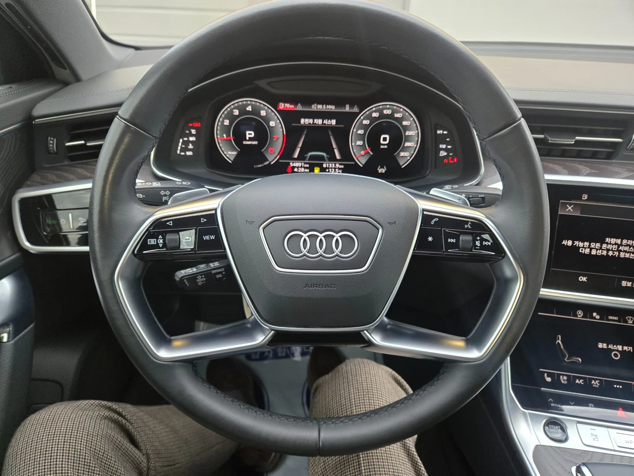 Audi A6 45 TFSI Quattro Premium, 2022 г. 54911 км. — фото 7