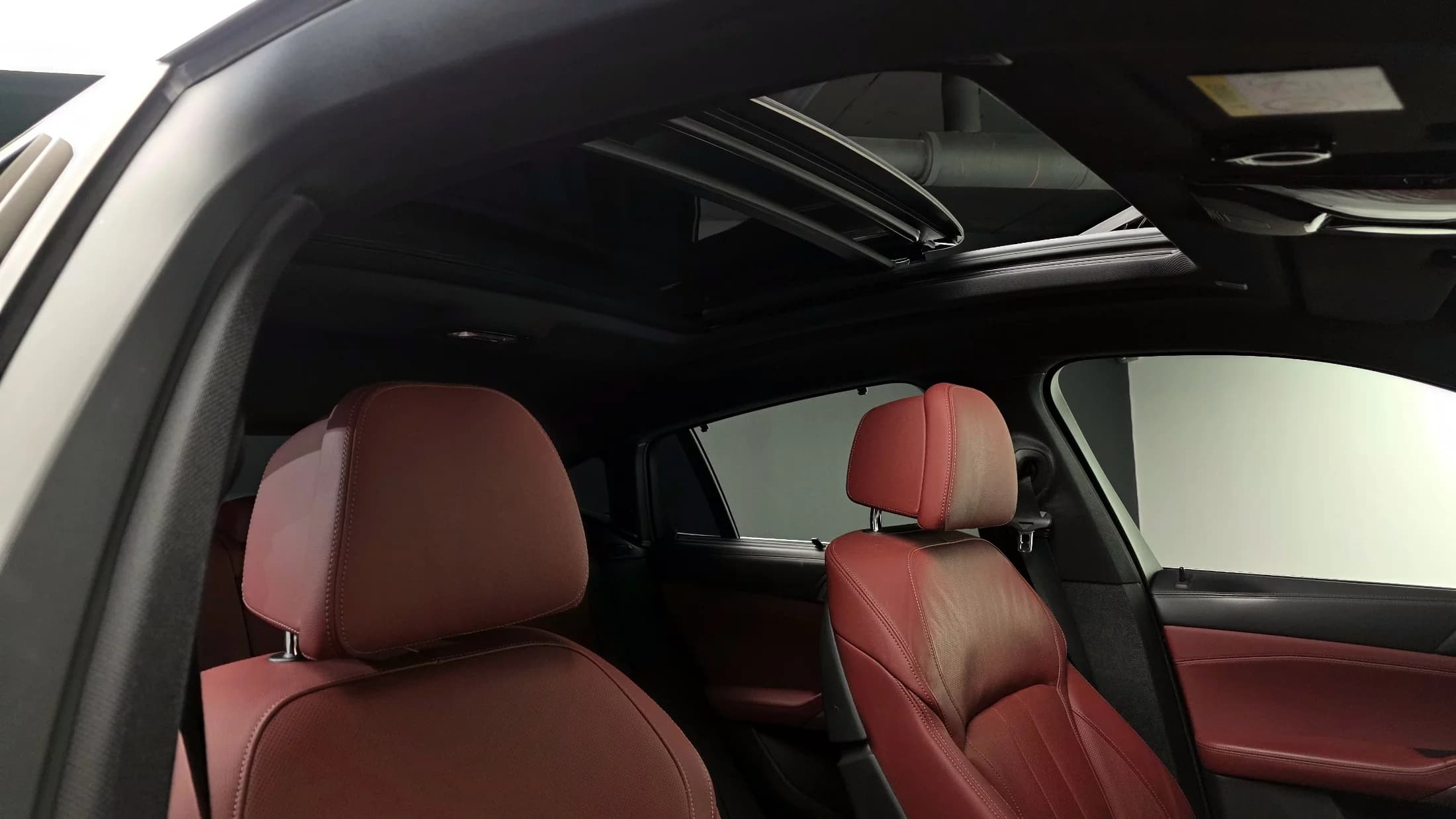 BMW X6 xDrive40i M Sport, 2021 г. 63280 км. — фото 18