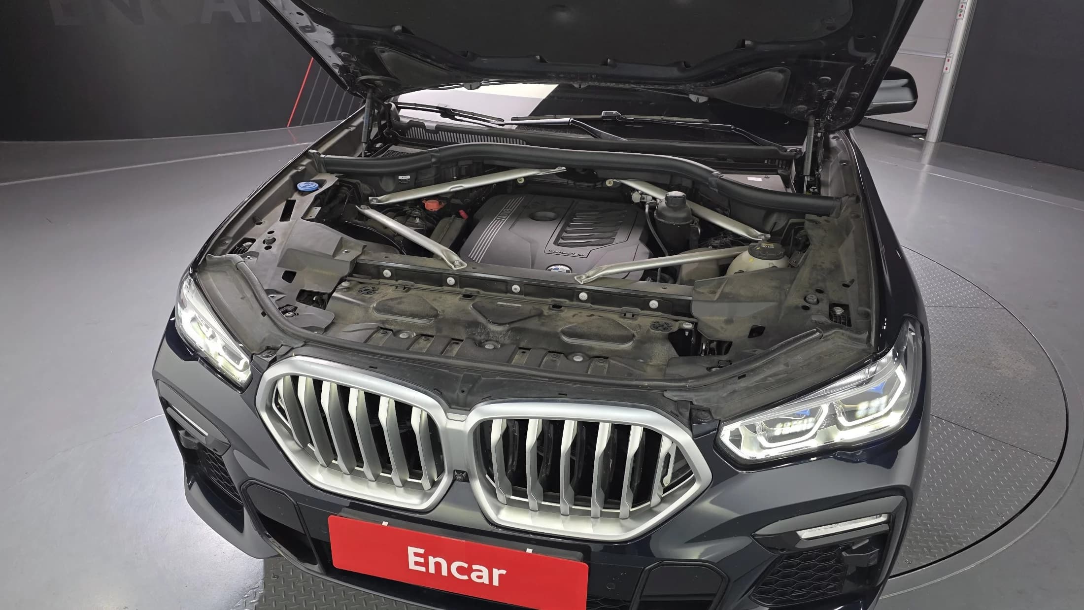 BMW X6 xDrive40i M Sport, 2021 г. 63280 км. — фото 6