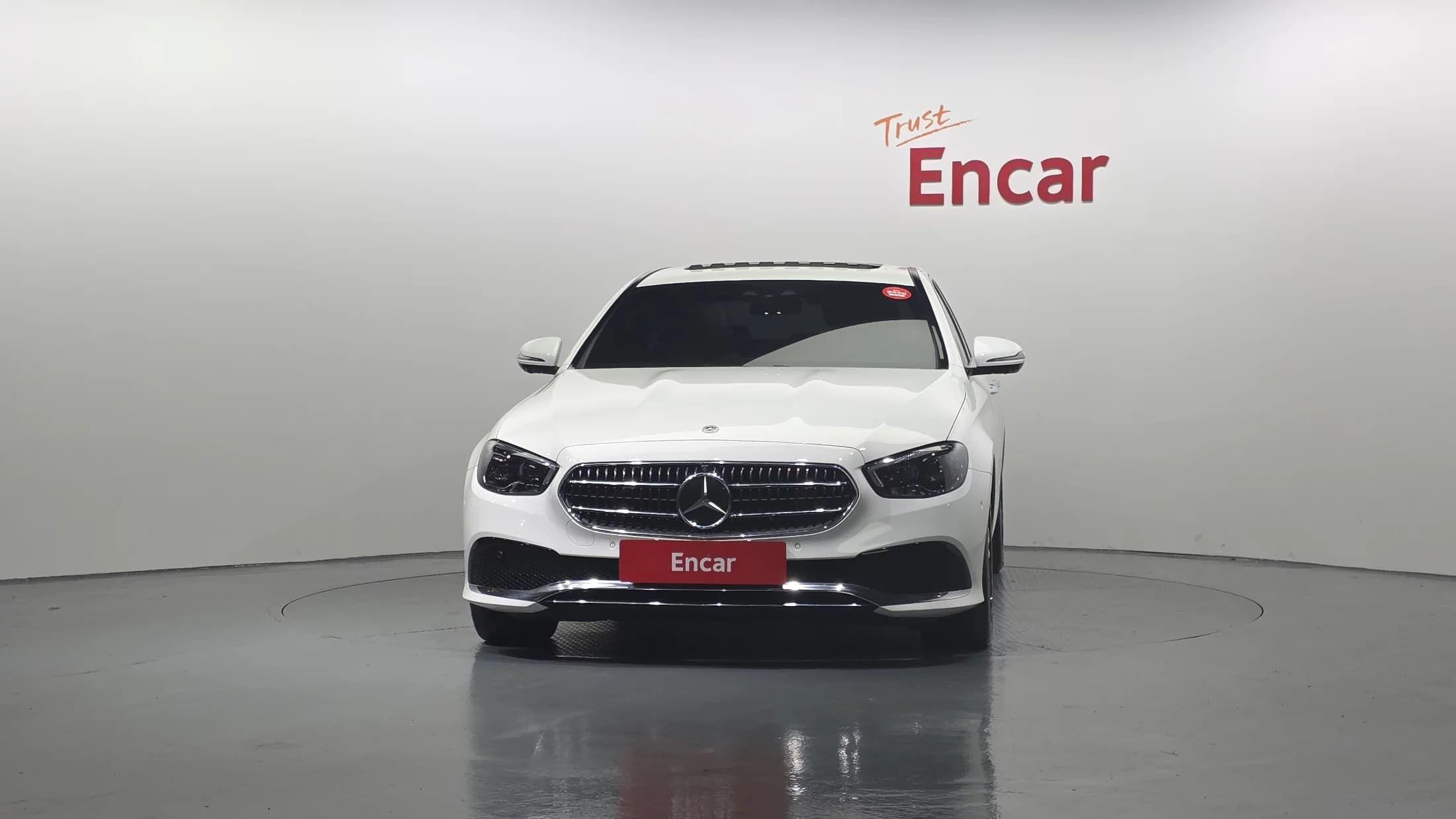 Mercedes-Benz E-Class E350 4MATIC Avantgarde, 2022 г. 67980 км. — фото 3