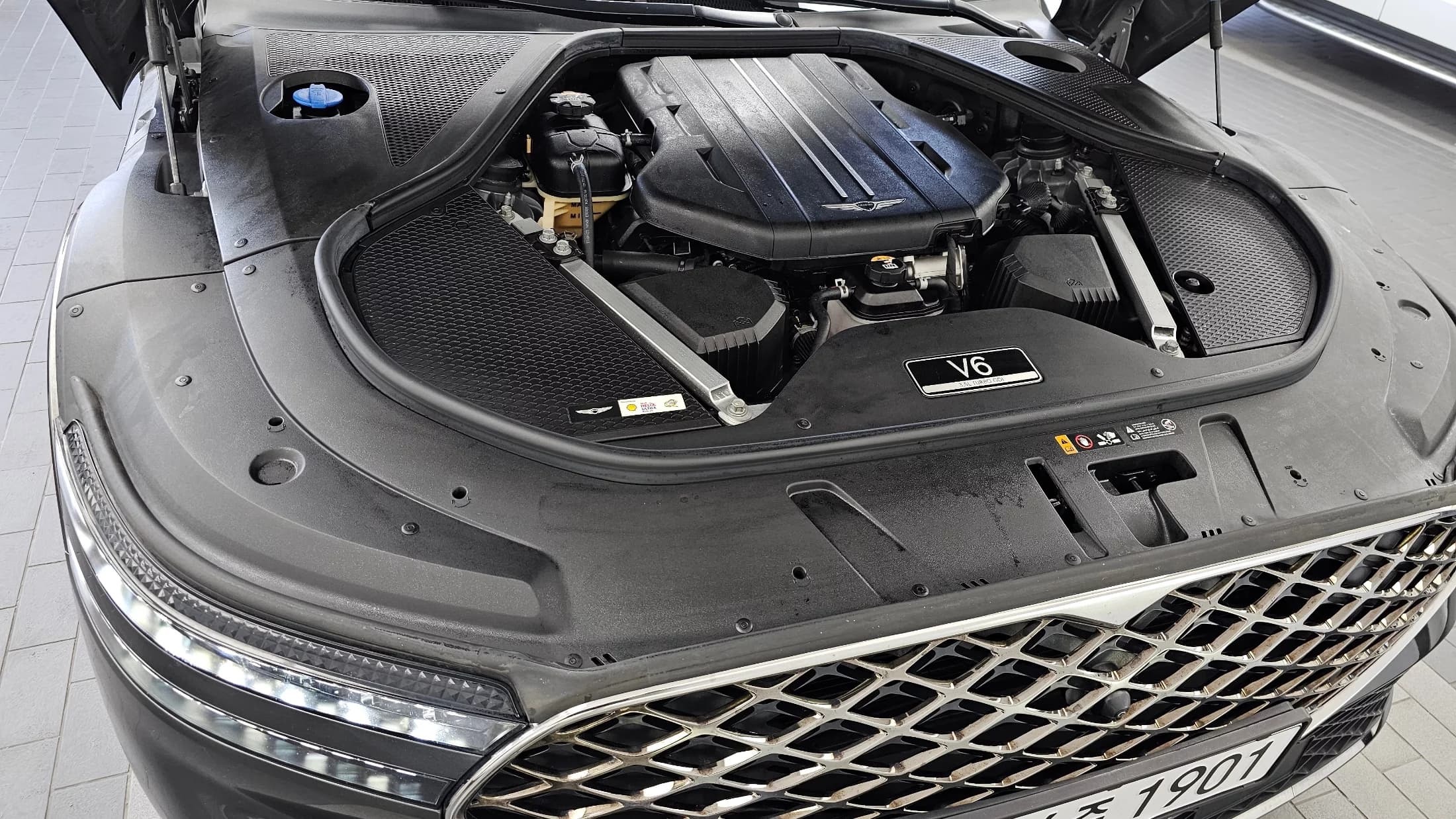 Genesis G90 Gasoline 3.5 Turbo AWD, 2022 г. 75919 км. — фото 6