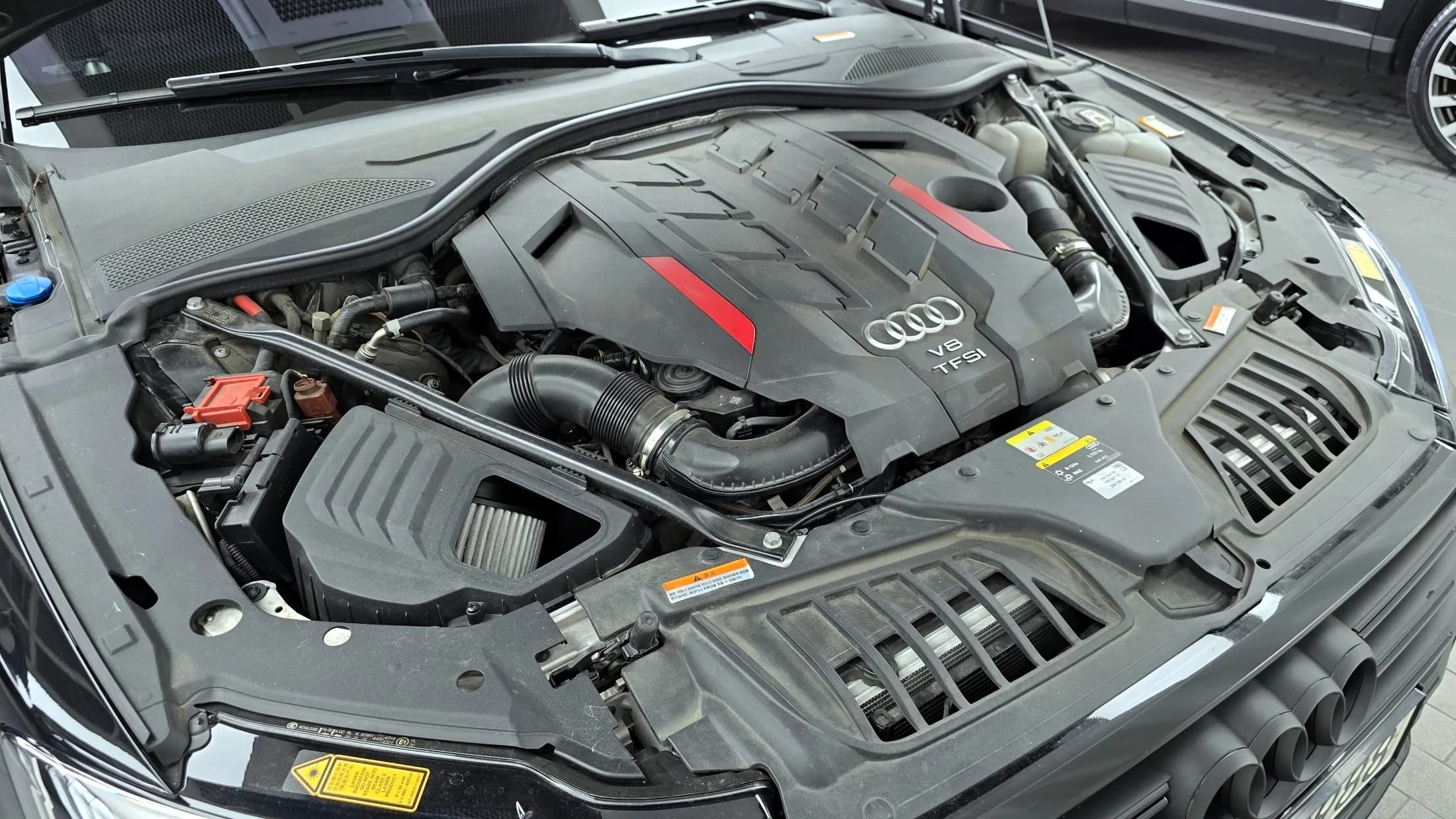 Audi S8 4.0 TFSI Quattro LWB, 2021 г. 32692 км. — фото 6