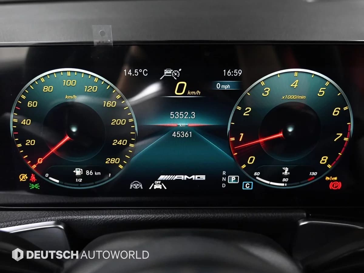 Mercedes-Benz GLB-Class AMG GLB35 4MATIC, 2023 г. 45527 км. — фото 8