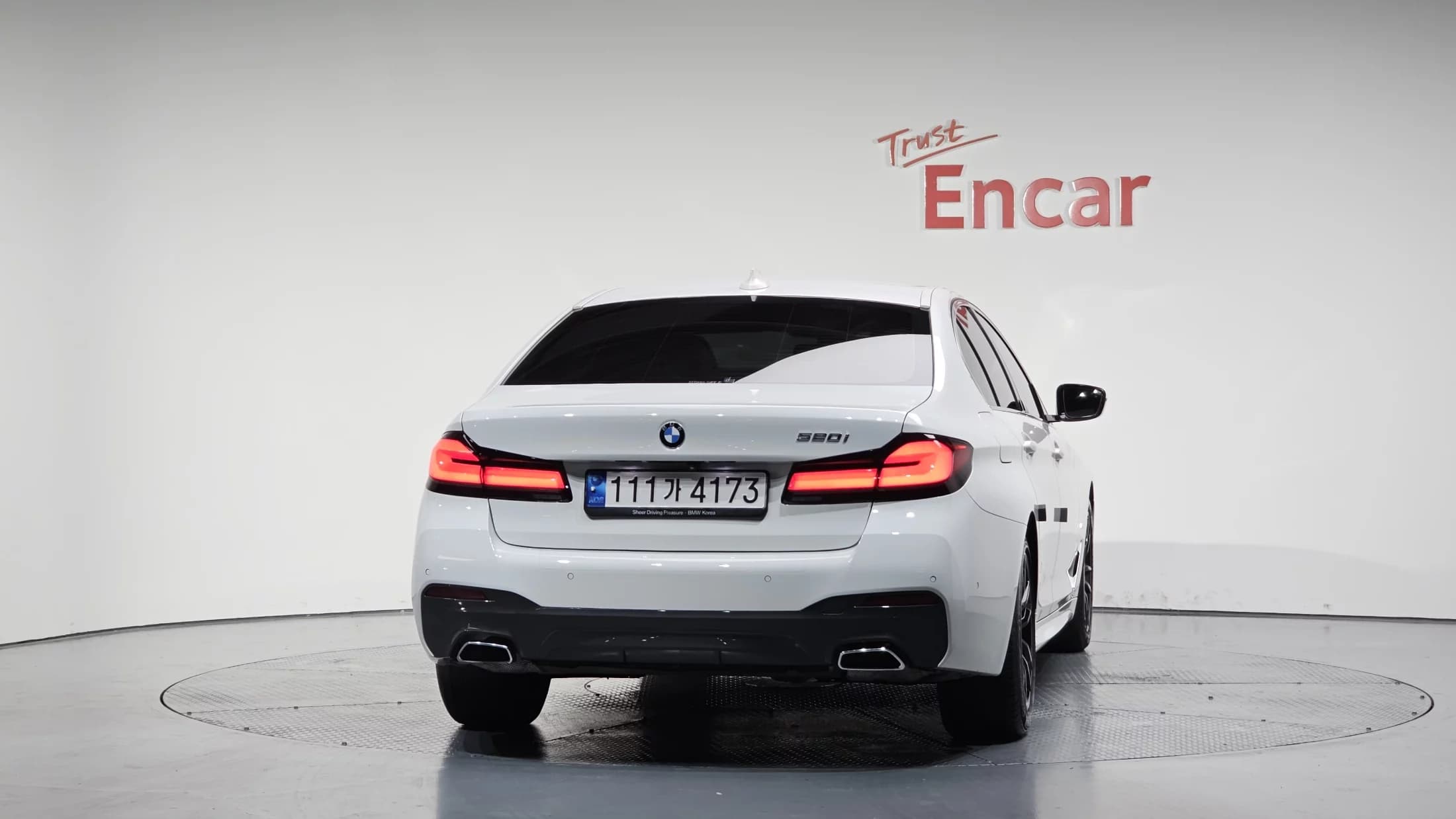 BMW 5-Series 520i M Sport, 2022 г. 34543 км. — фото 4