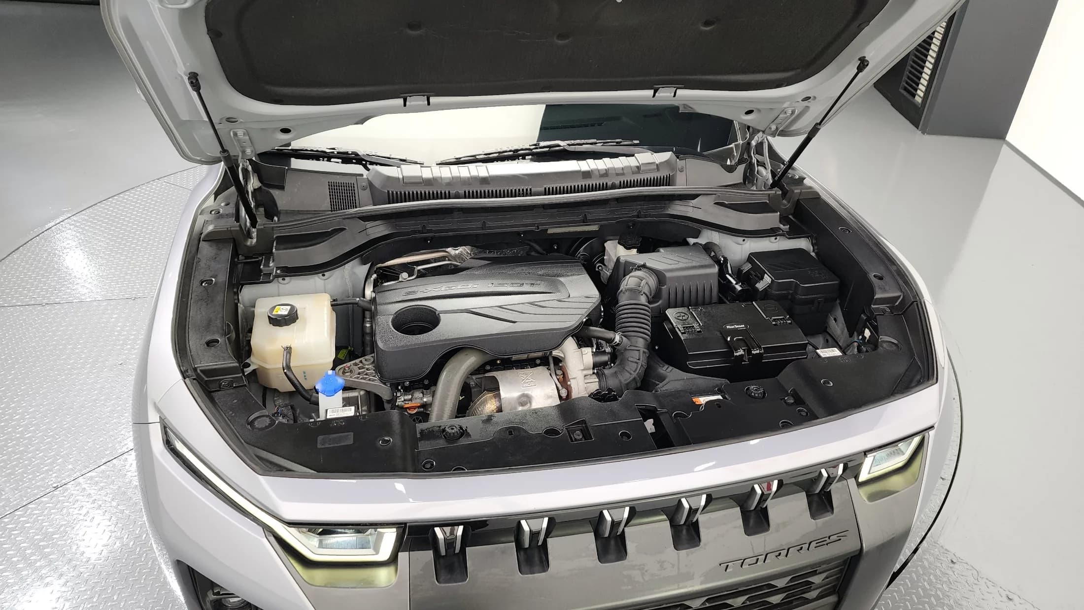 SsangYong Torres Gasoline 1.5 2WD T7, 2023 г. 61617 км. — фото 6