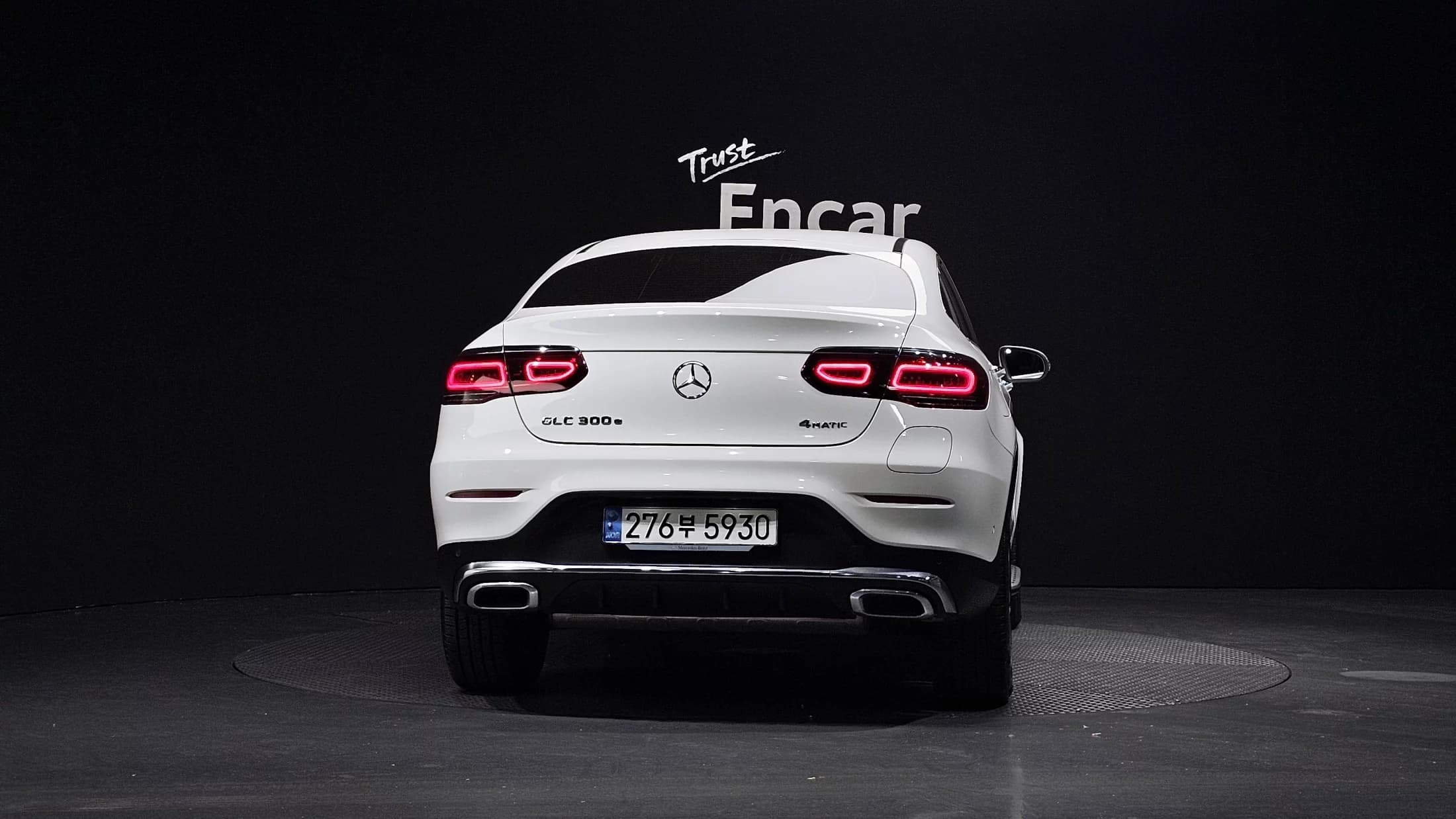 Mercedes-Benz GLC-Class GLC300e 4MATIC Coupe, гибрид, 2021 г. 58862 км. — фото 4