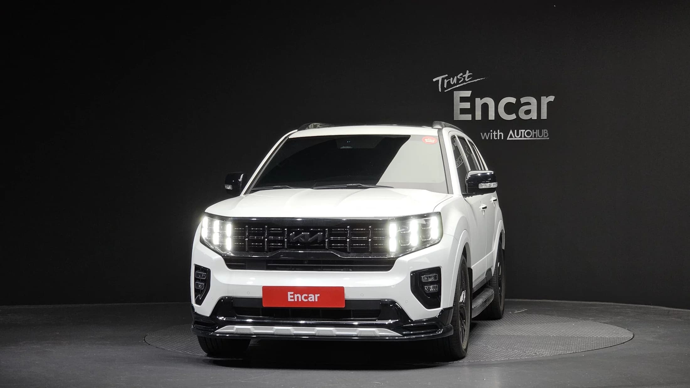 Kia Mohave Diesel 3.0 4WD 7-Seater Masters, 2022 г. 16093 км. — фото 3