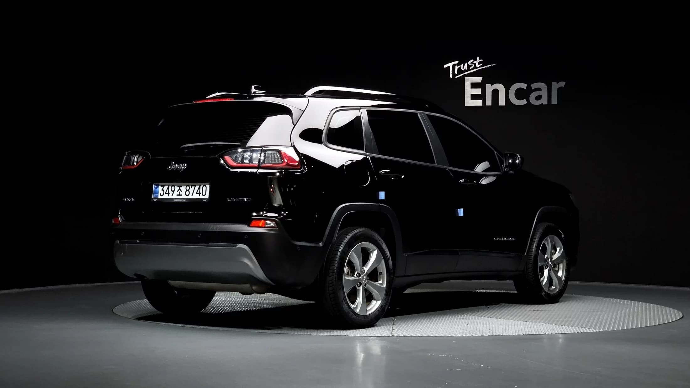 Jeep CHEROKEE 2.4 Limited AWD, 2022 г. 66138 км. — фото 2