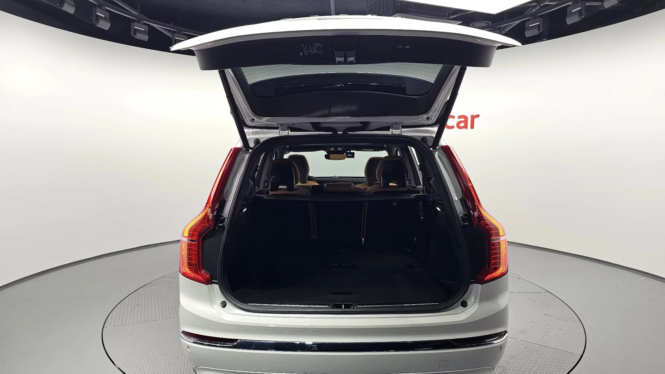 Volvo XC90 B6 Ultimate Bright, 2024 г. 9293 км. — фото 20