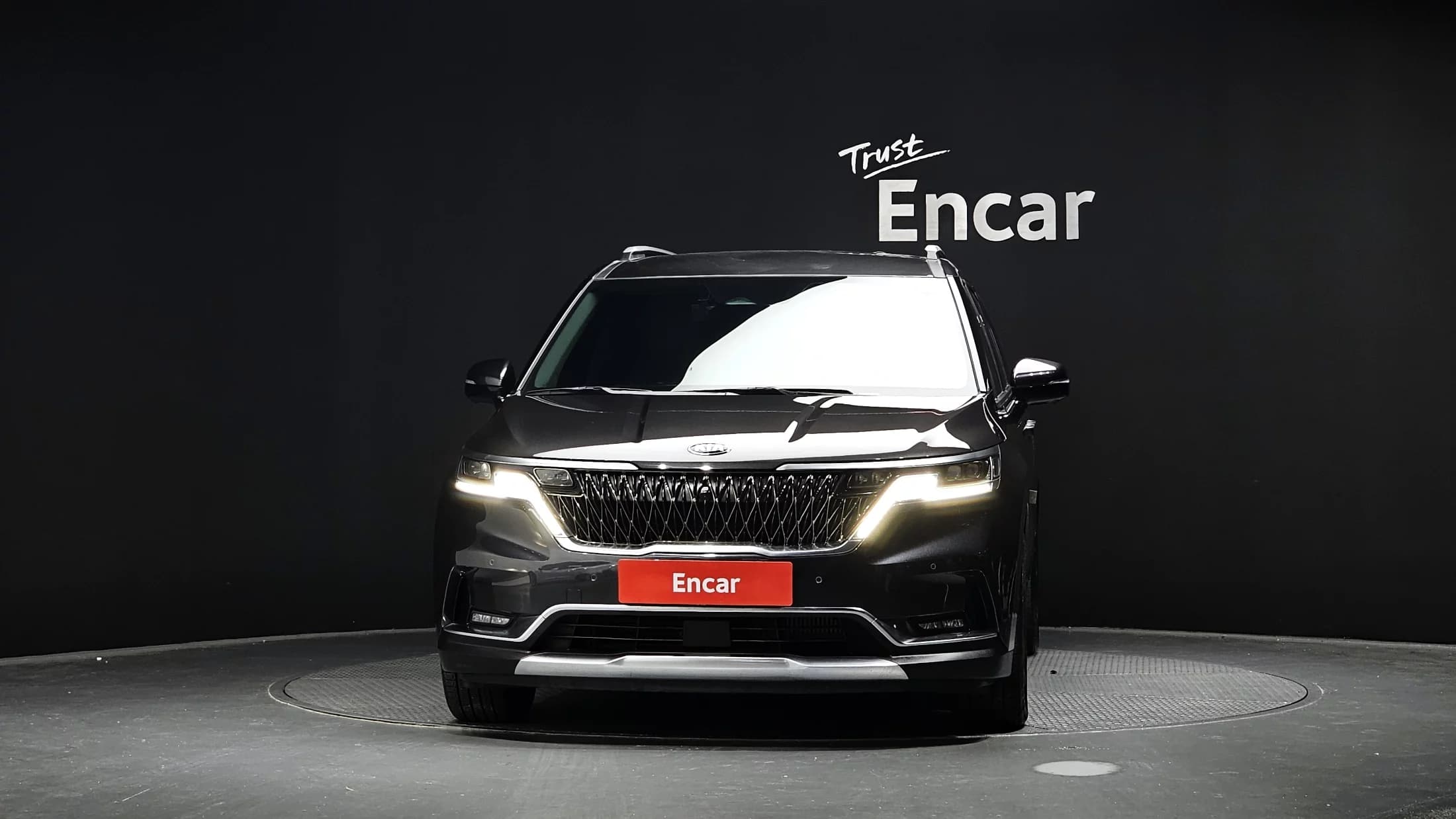 Kia Carnival 9-Seater Signature, 2021 г. 48200 км. — фото 3