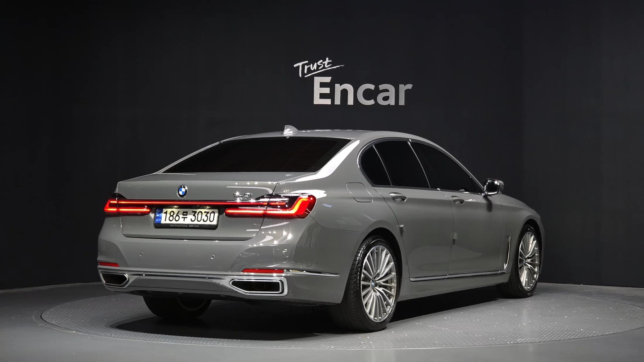 BMW 7-Series 740i Design Pure Excellence, 2022 г. 52110 км. — фото 2