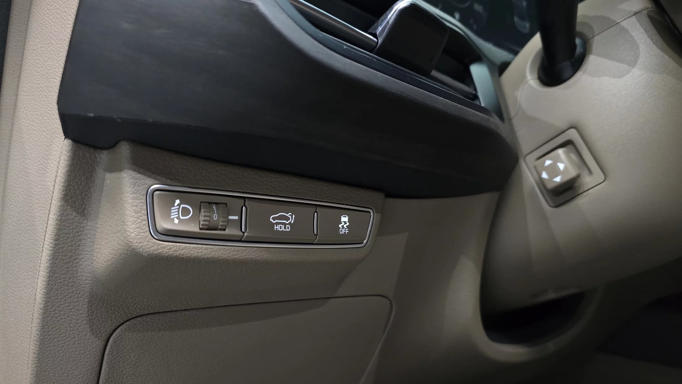 Kia K8 3.5 Gasoline 4WD Platinum, 2023 г. 37906 км. — фото 14