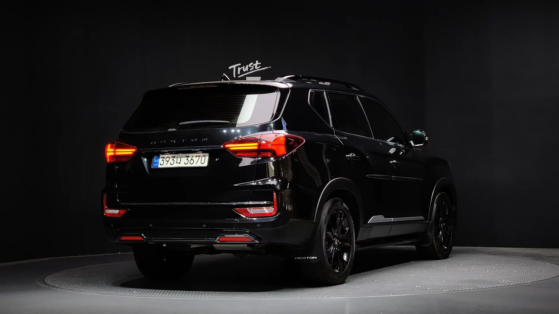 SsangYong Rexton Disel 2.2 4WD The Black, 2023 г. 53692 км. — фото 2