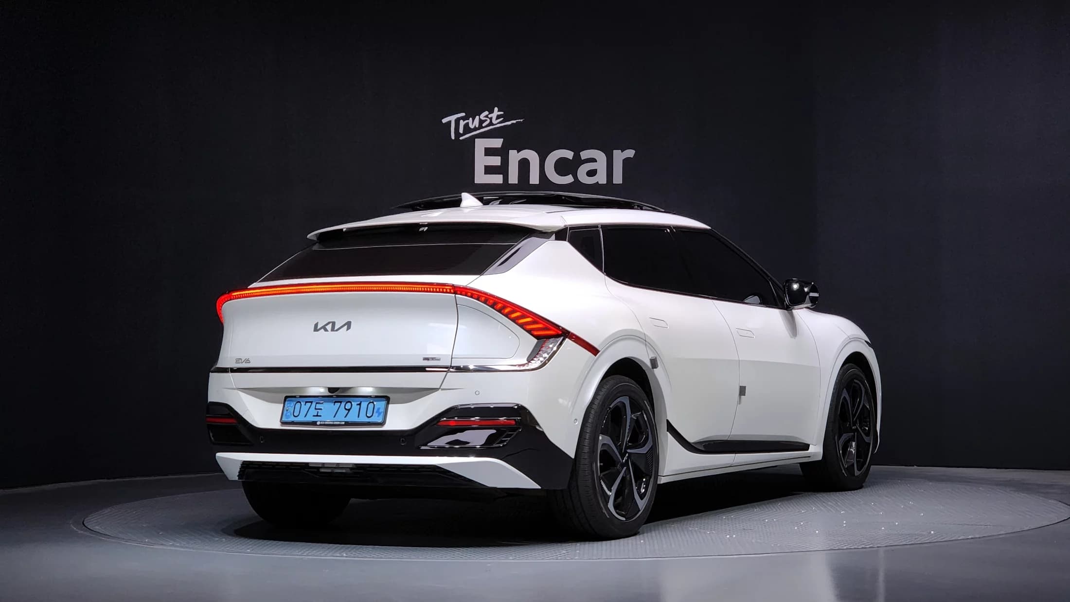 Kia EV6 Long Range GT Line, электромобиль, 2021 г. 77982 км. — фото 2
