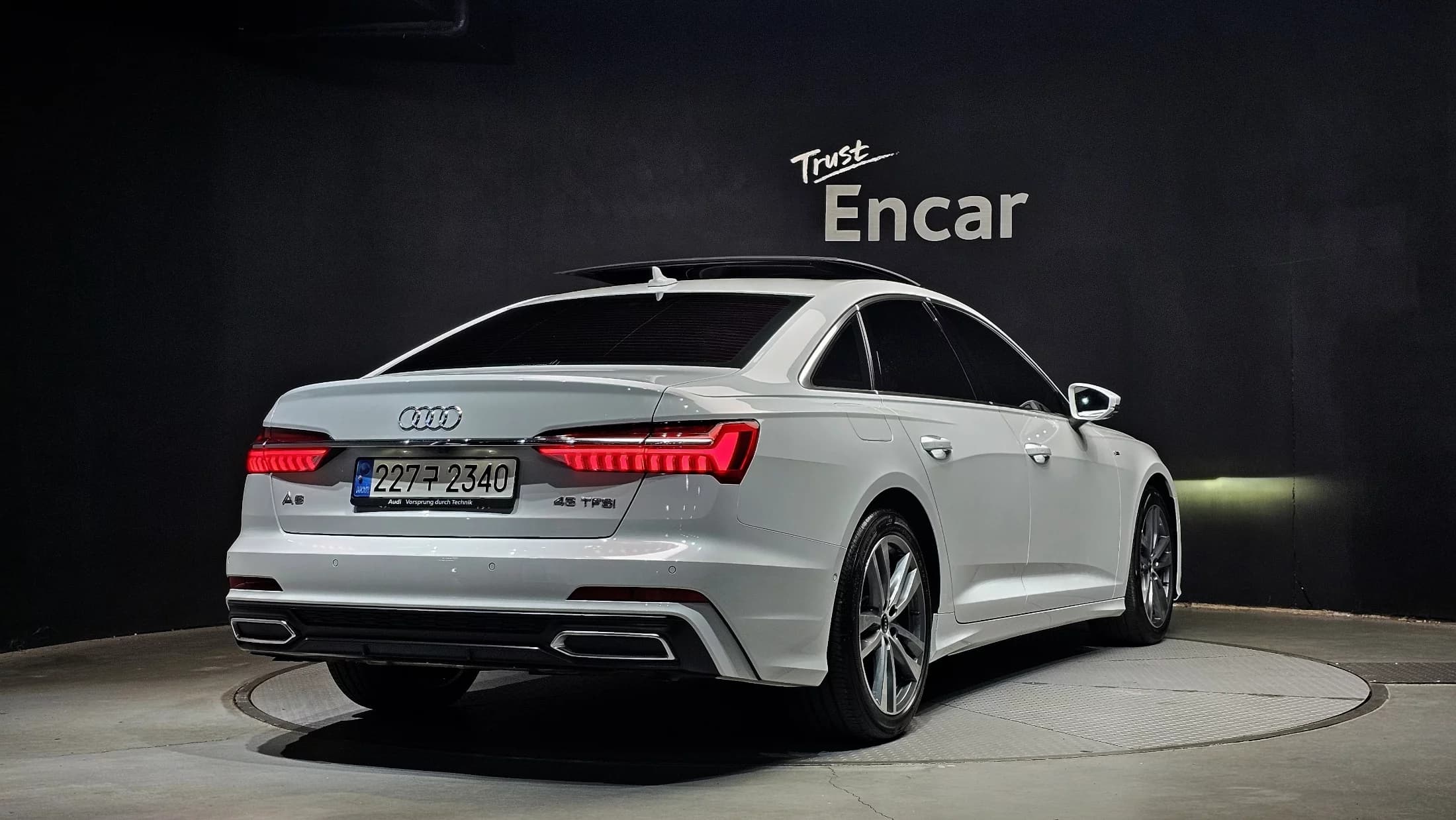 Audi A6 45 TFSI Premium, 2022 г. 42879 км. — фото 2