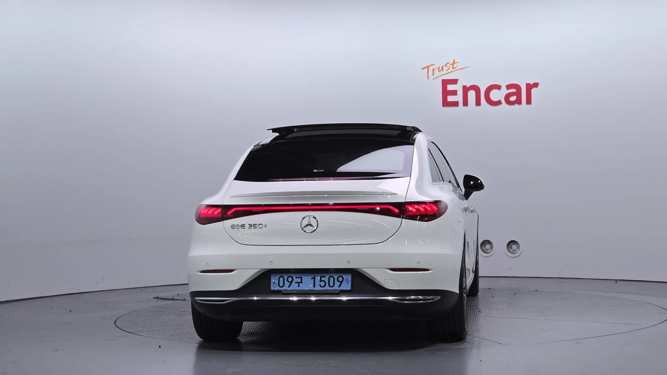 Mercedes-Benz EQE EQE350+, электромобиль, 2022 г. 40396 км. — фото 4