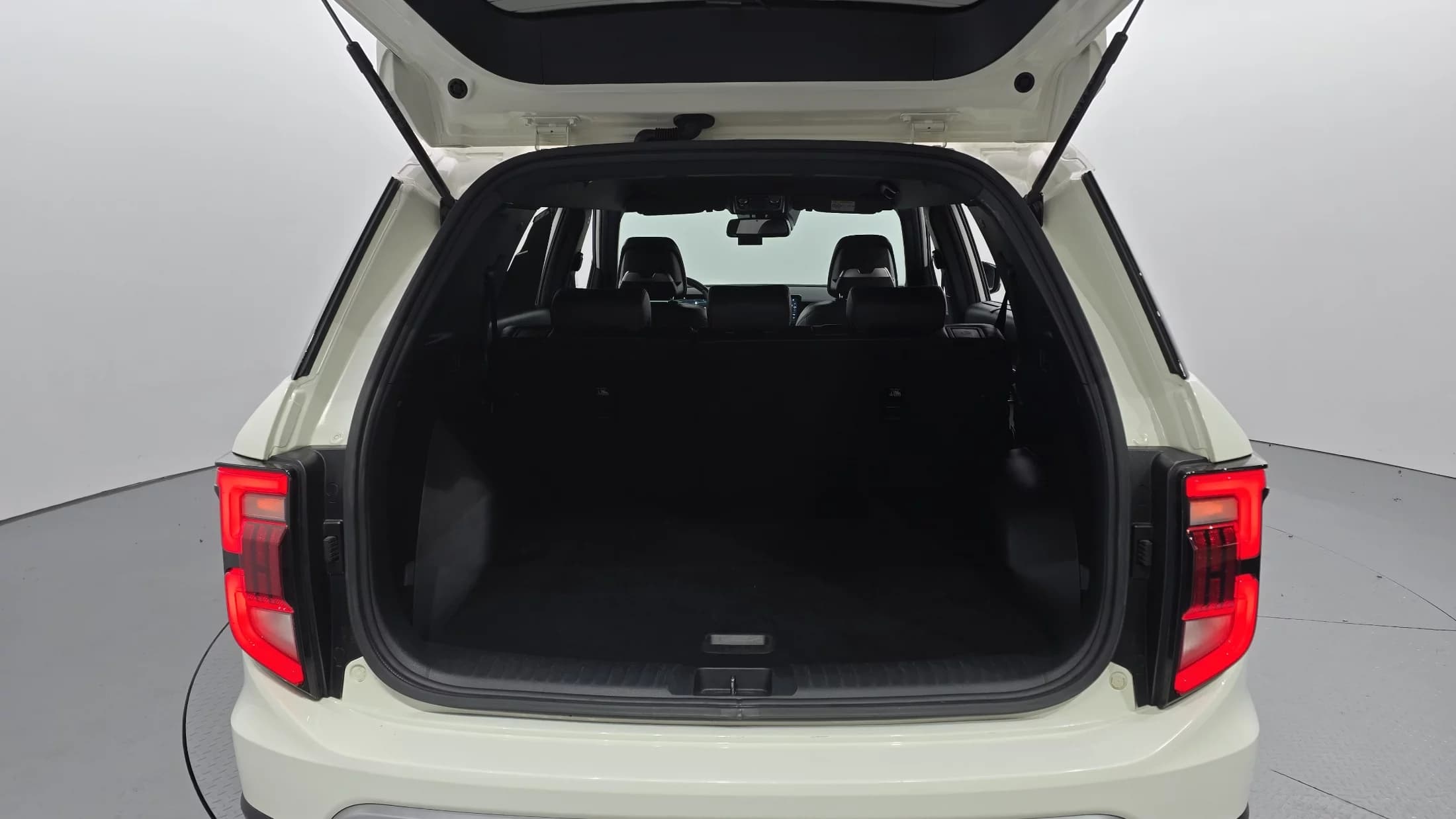 SsangYong Torres Gasoline 1.5 2WD T7, 2024 г. 35810 км. — фото 20