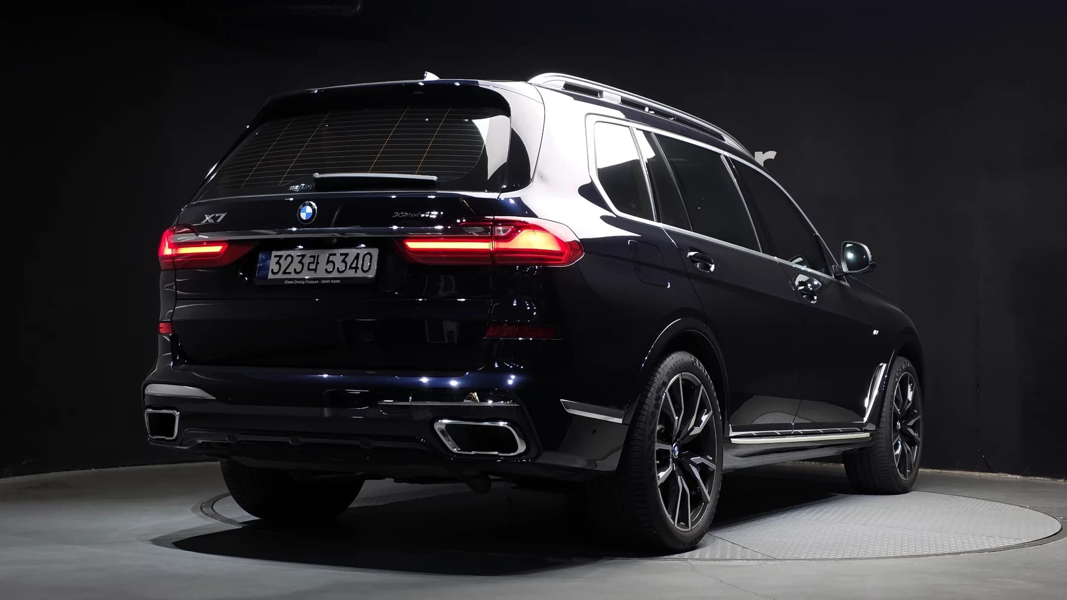 BMW X7 xDrive 40i M Sport 6STR, 2022 г. 42586 км. — фото 2
