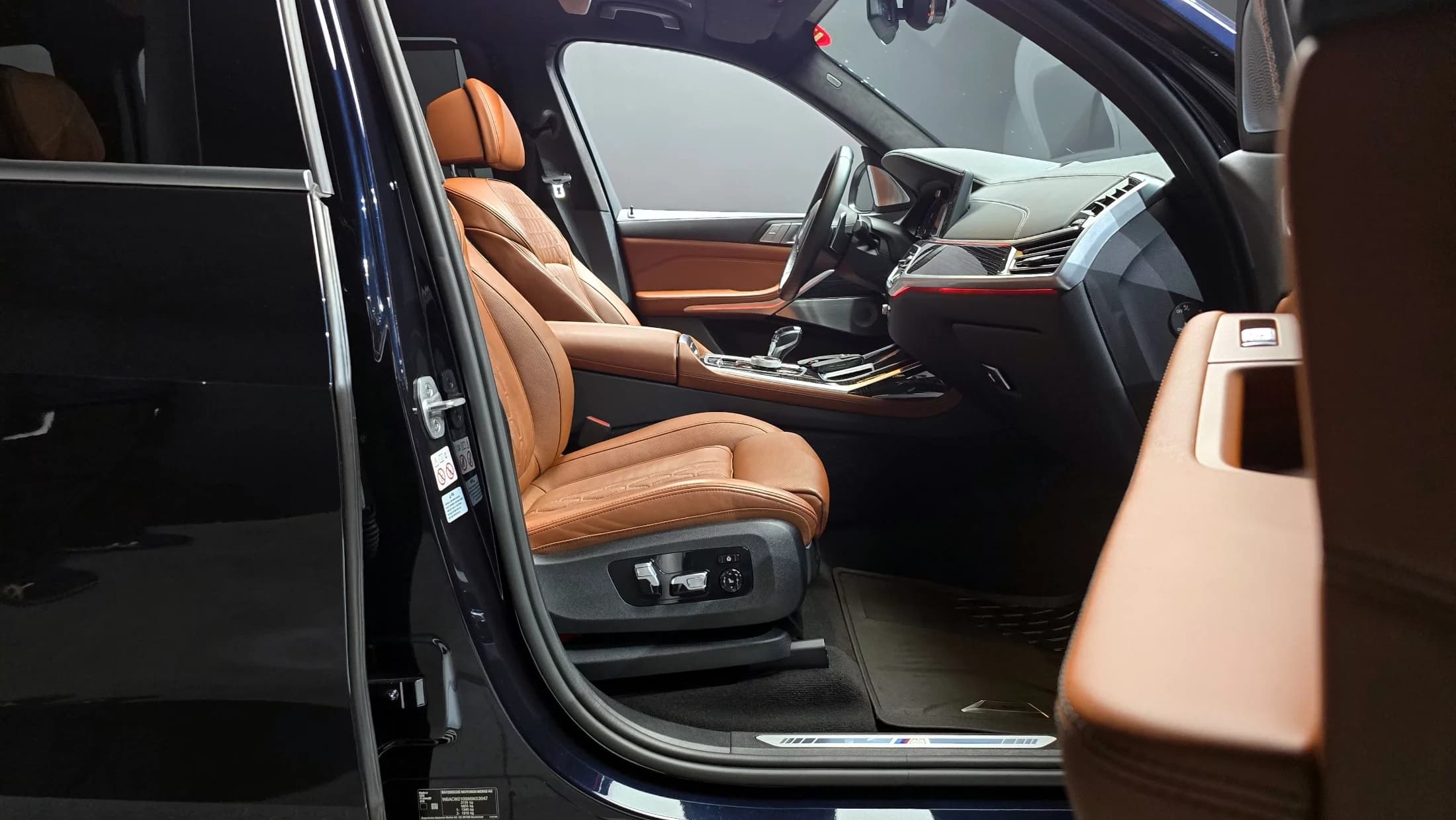 BMW X7 xDrive 40i M Sport 6STR, 2022 г. 42586 км. — фото 10