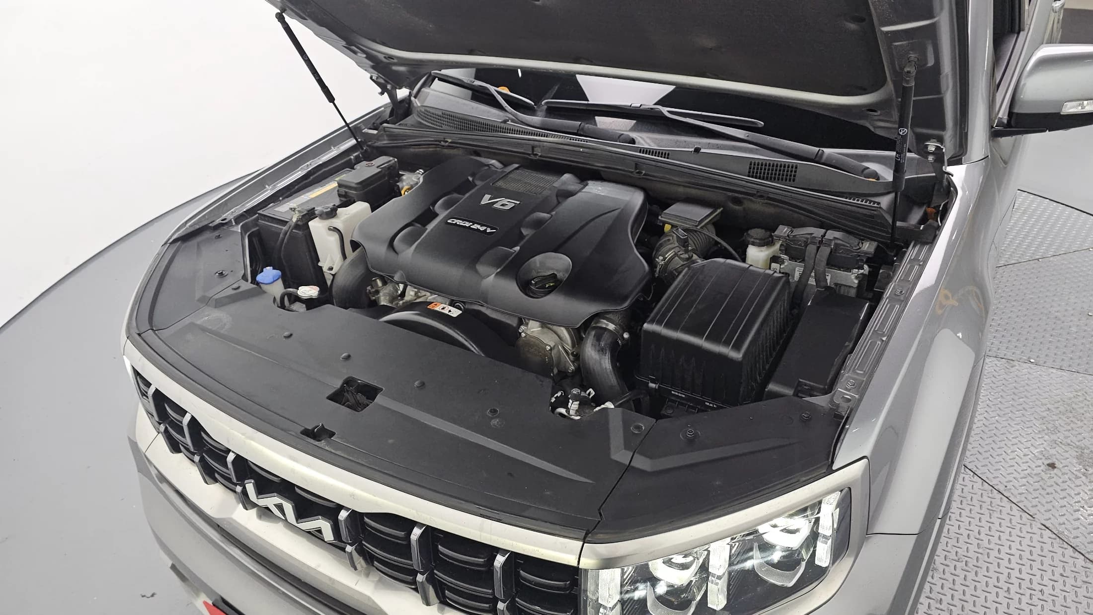 Kia Mohave Diesel 3.0 4WD 6-Seater Masters, 2022 г. 84677 км. — фото 6