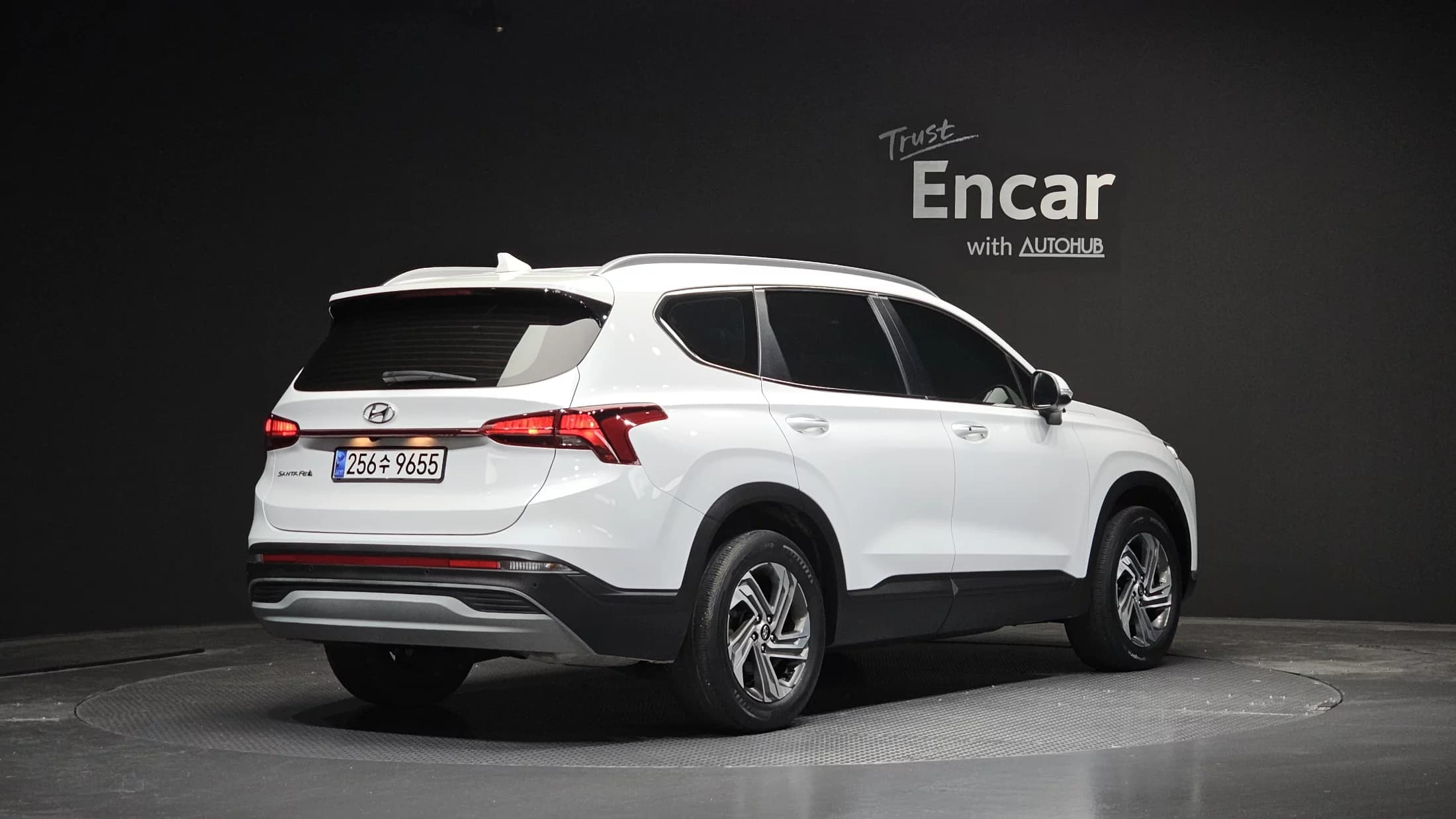 Hyundai Santa Fe Diesel 2.2 2WD Prestige, 2021 г. 137847 км. — фото 2