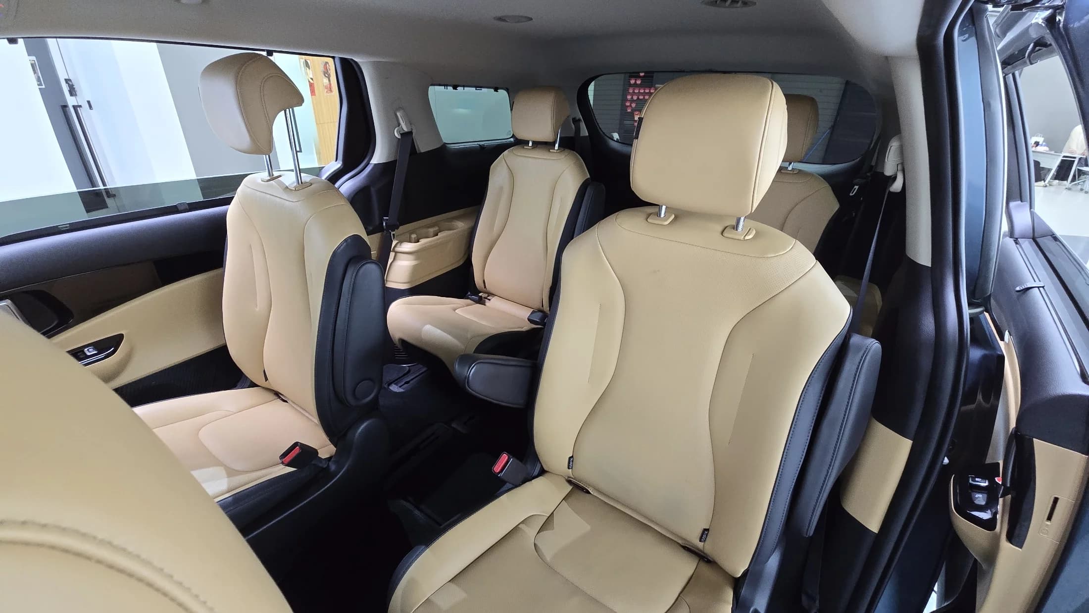 Kia Carnival Gasoline 9-Seater Noblesse, 2023 г. 9308 км. — фото 12