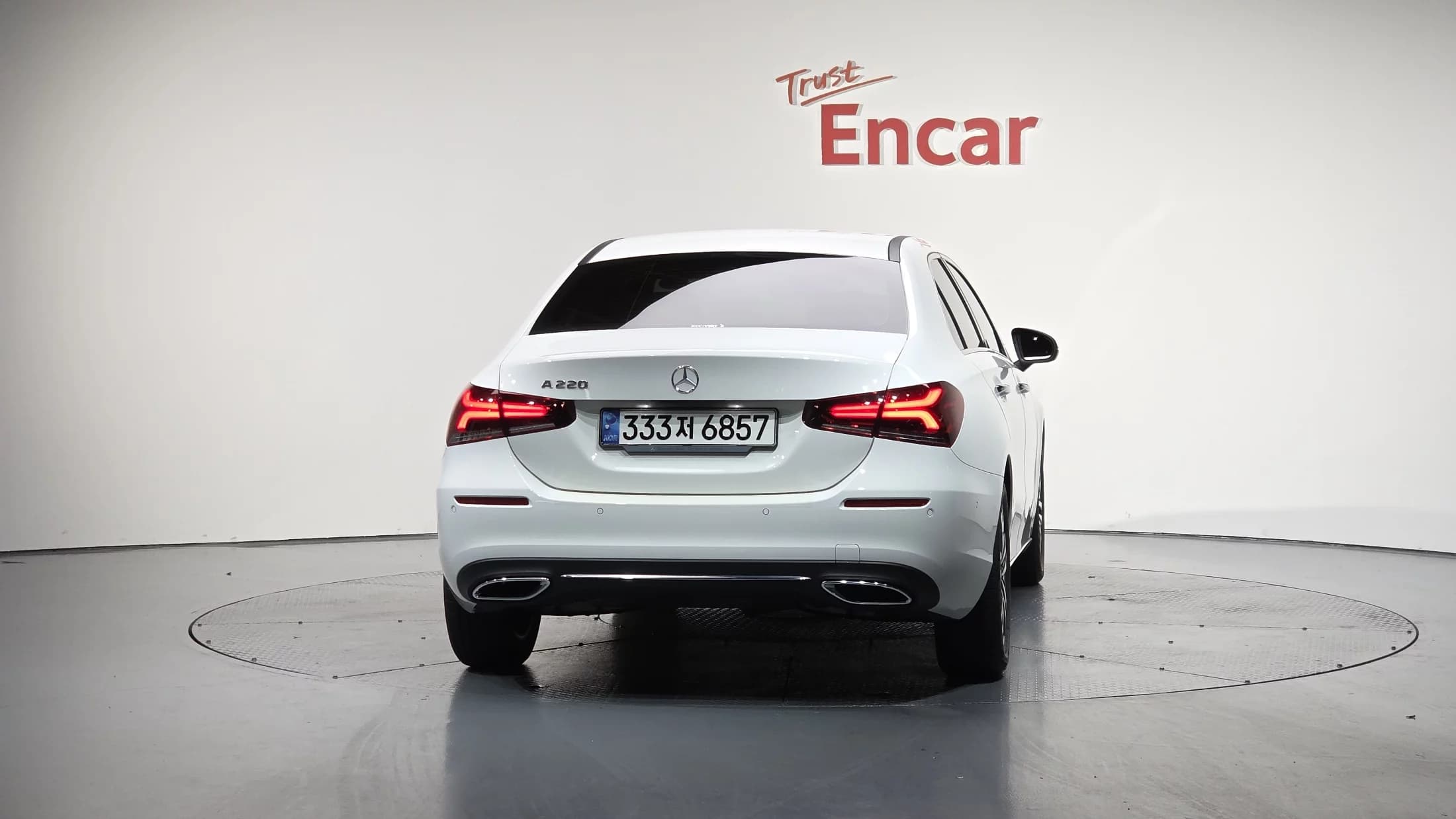Mercedes-Benz A-Class A220 Sedan, 2021 г. 38769 км. — фото 3