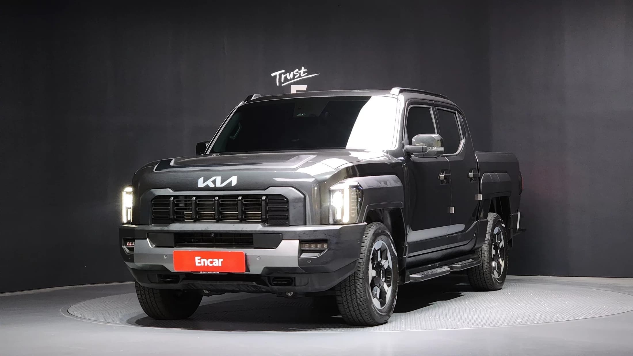 Kia Tasman 2.5T Gasoline 4WD Extreme, 2025 г. 13653 км.