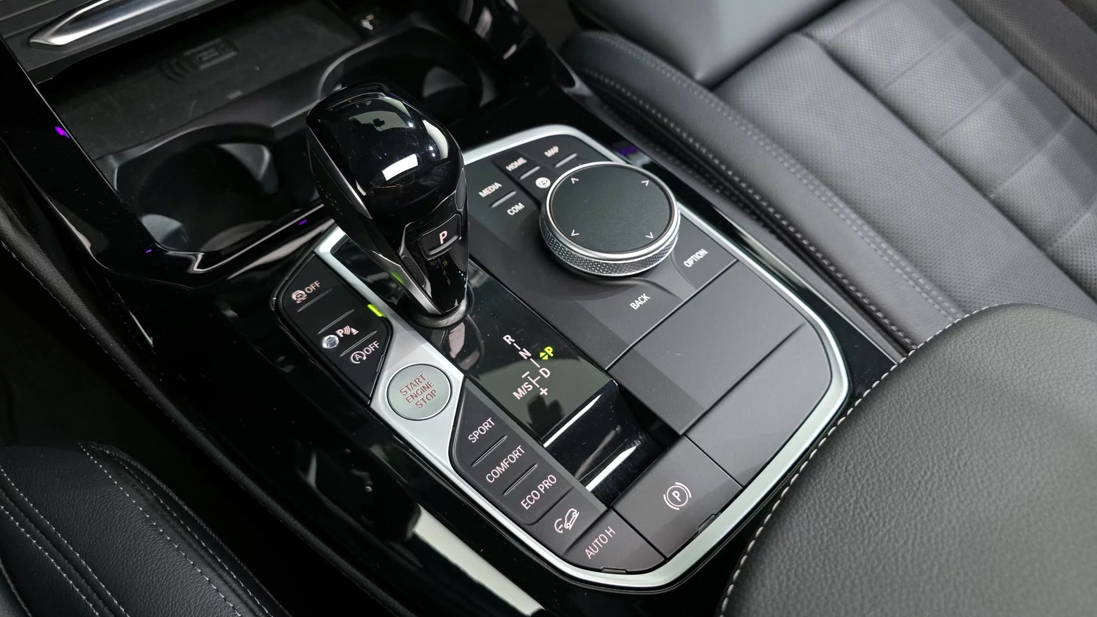 BMW X4 xDrive20i M Sport, 2023 г. 7772 км. — фото 9