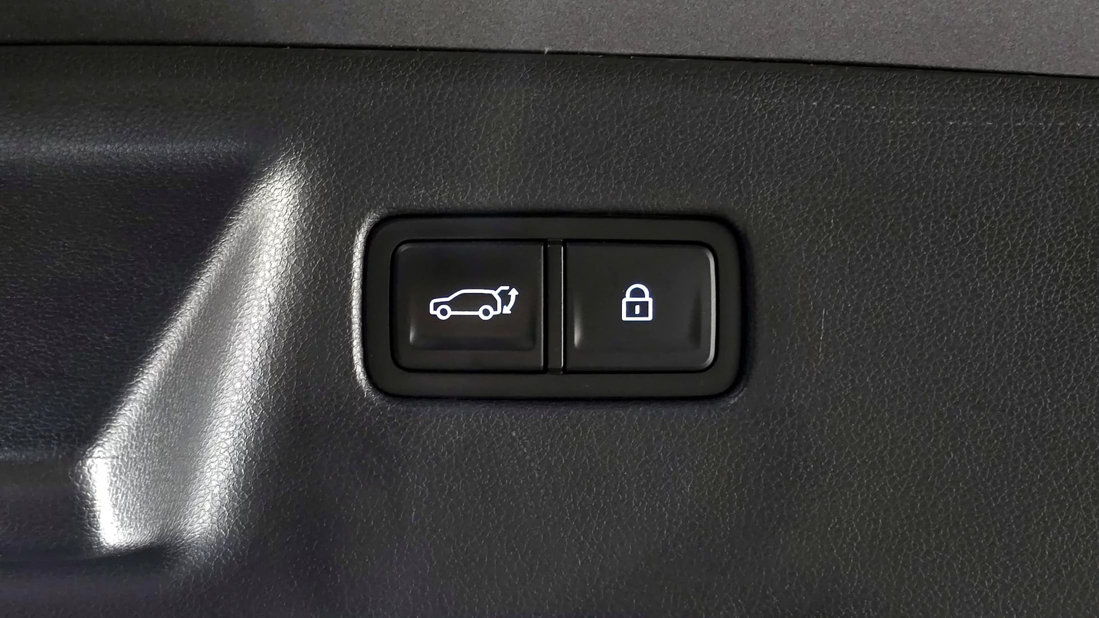 Hyundai Santa Fe HEV 1.6 2WD Calligraphy, гибрид, 2023 г. 17436 км. — фото 20