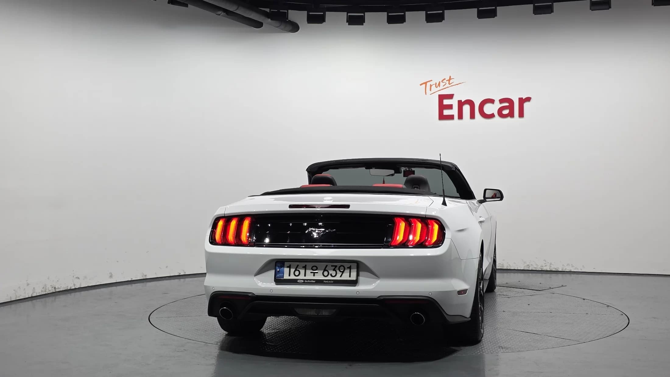 Ford MUSTANG Convertible, 2021 г. 47443 км. — фото 4