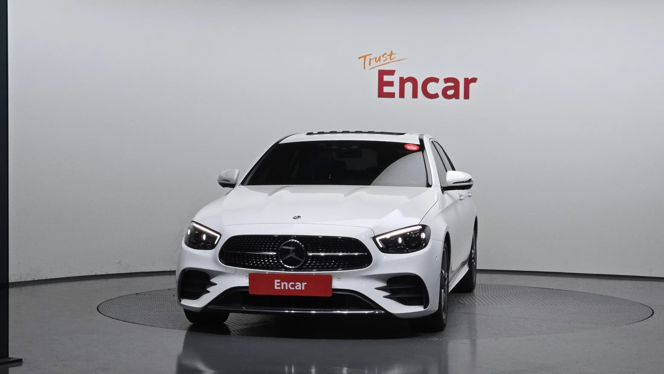Mercedes-Benz E-Class E250 AMG Line, 2022 г. 42434 км. — фото 3