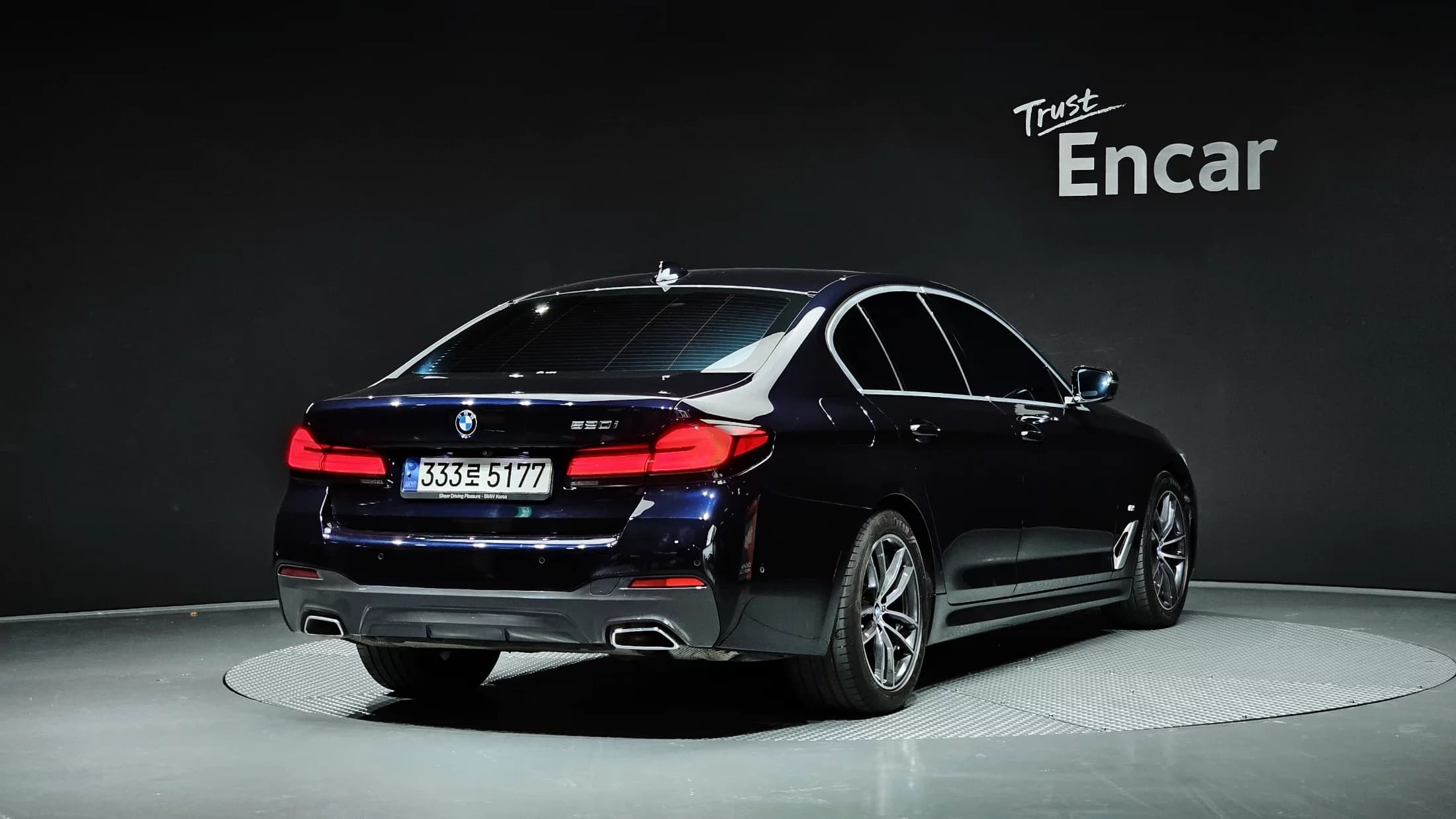 BMW 5-Series 520i M Sport, 2023 г. 39745 км. — фото 2