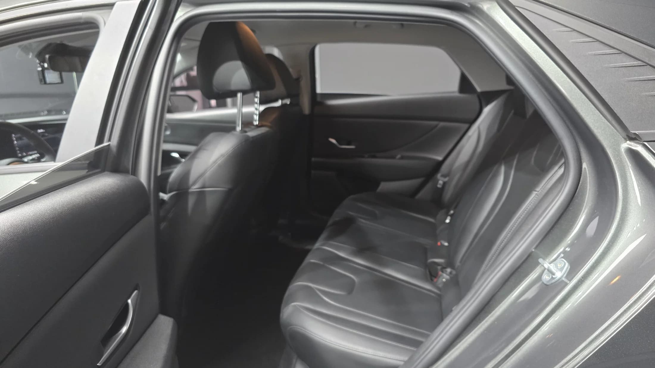 Hyundai AVANTE (Хендай Элантра) 1.6 Modern, 2021 г. 59787 км. — фото 13